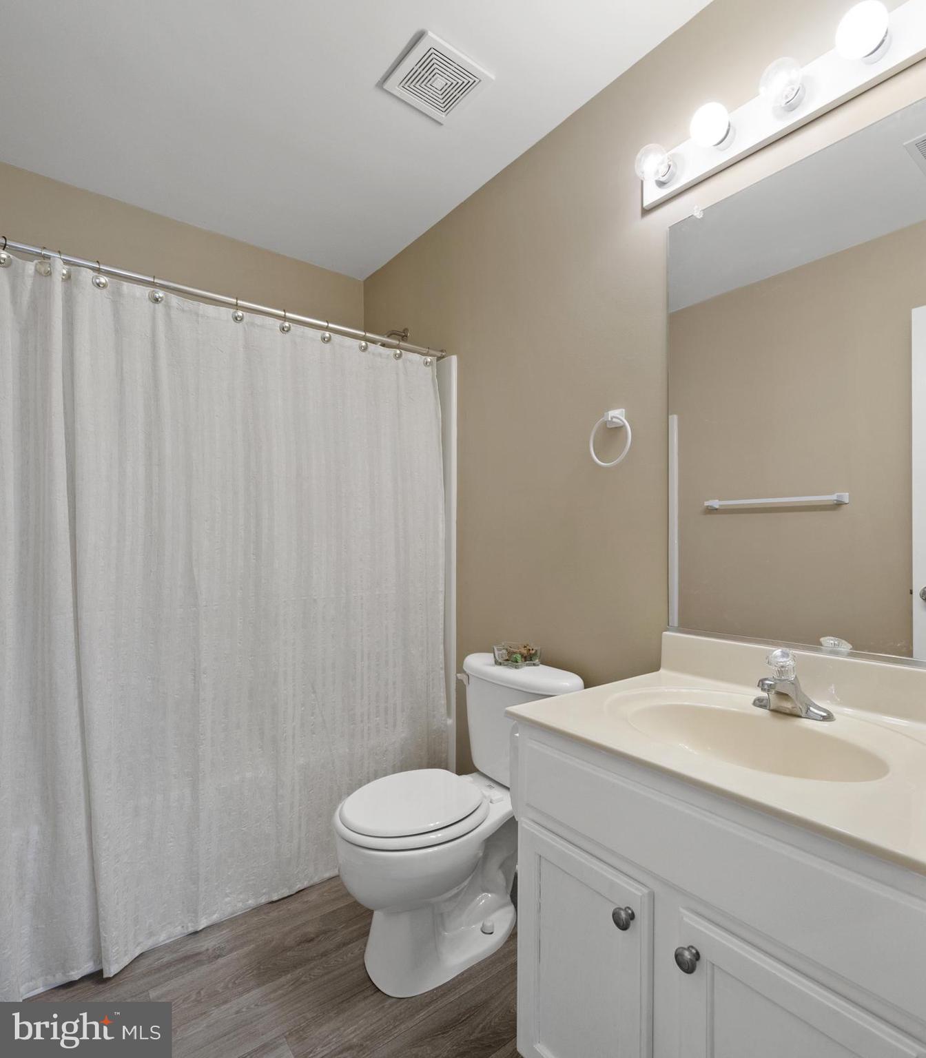 GREENBRIER - Residential