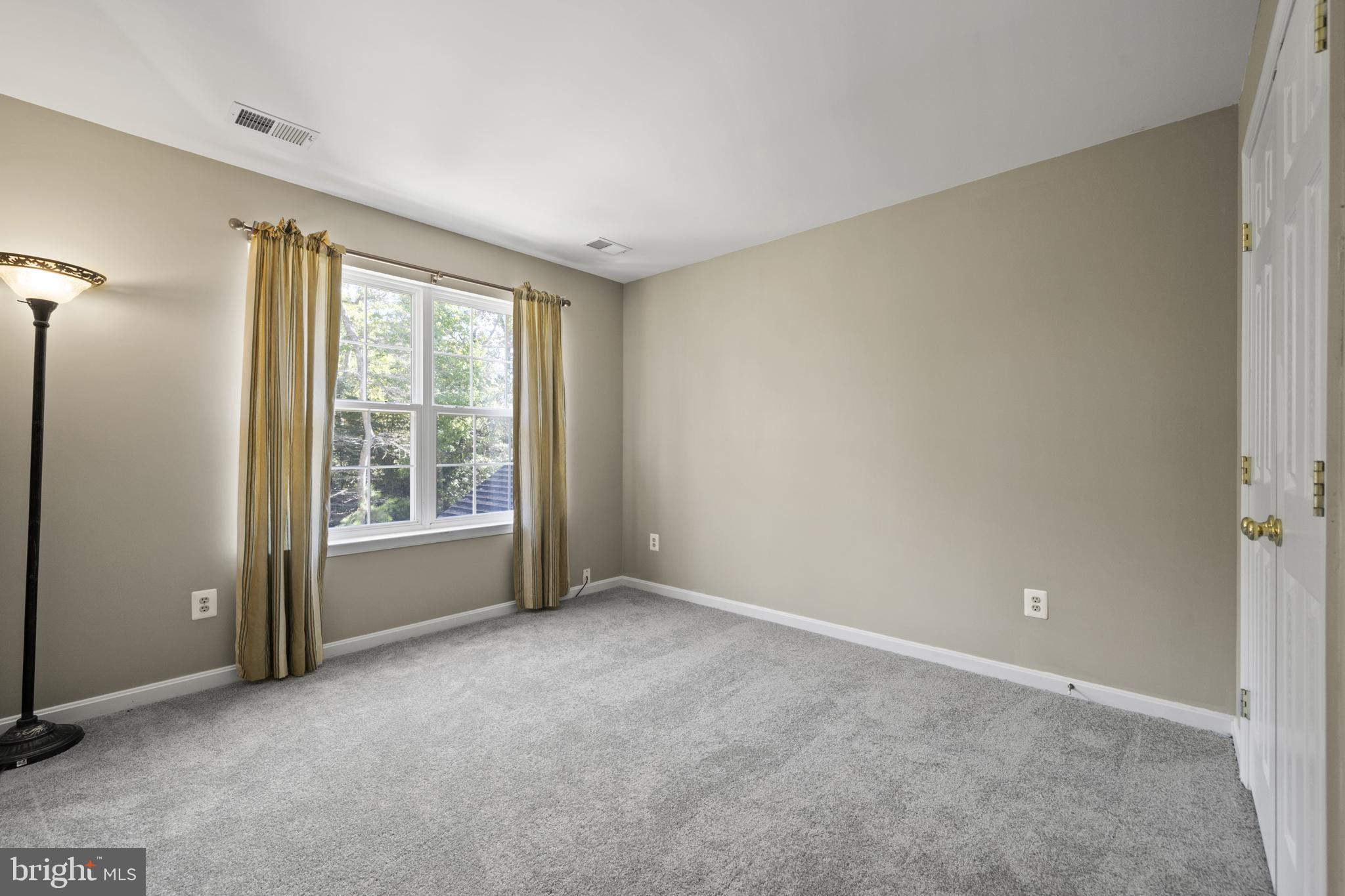 GREENBRIER - Residential