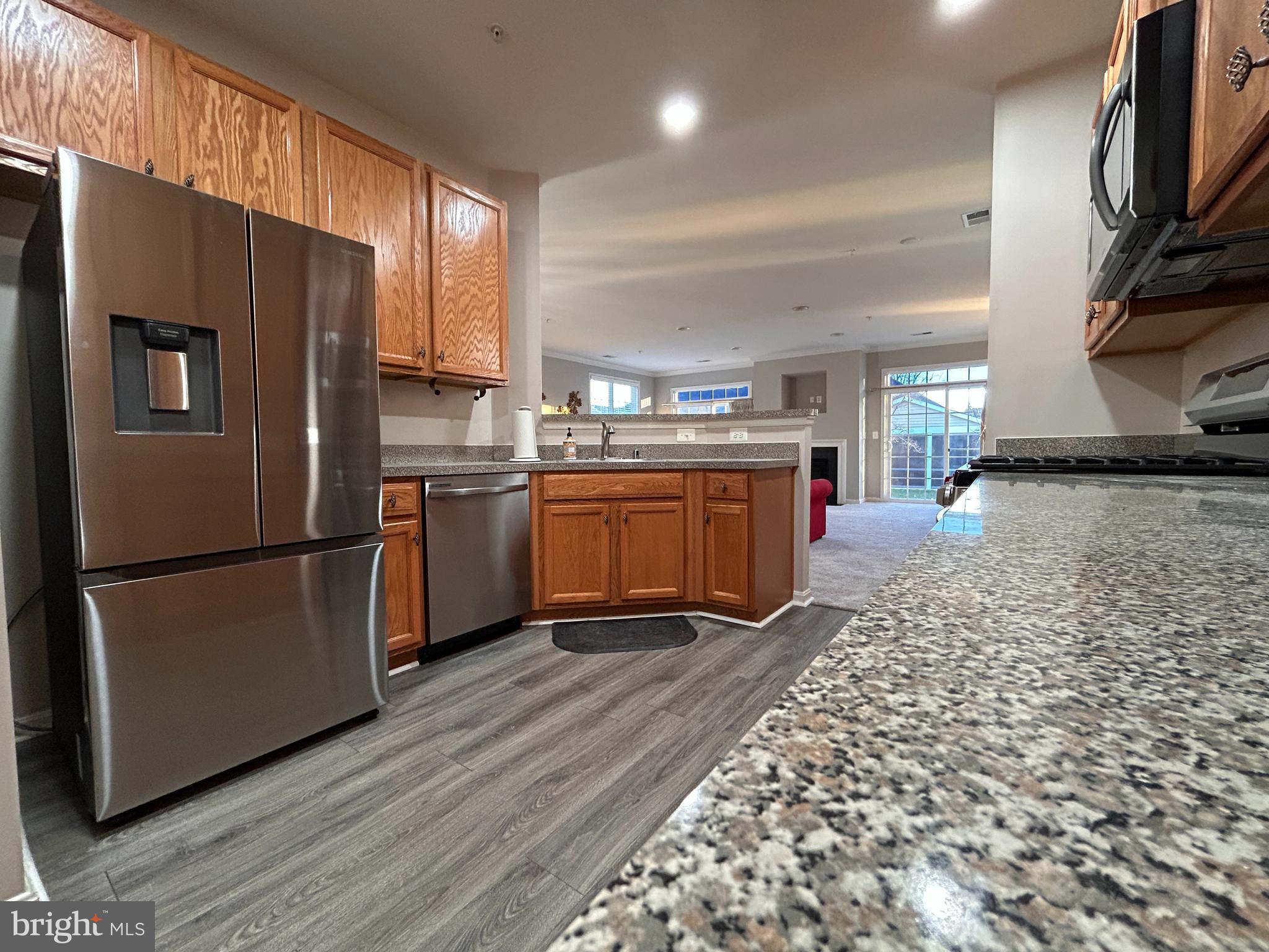 CAMERON GROVE - Residential