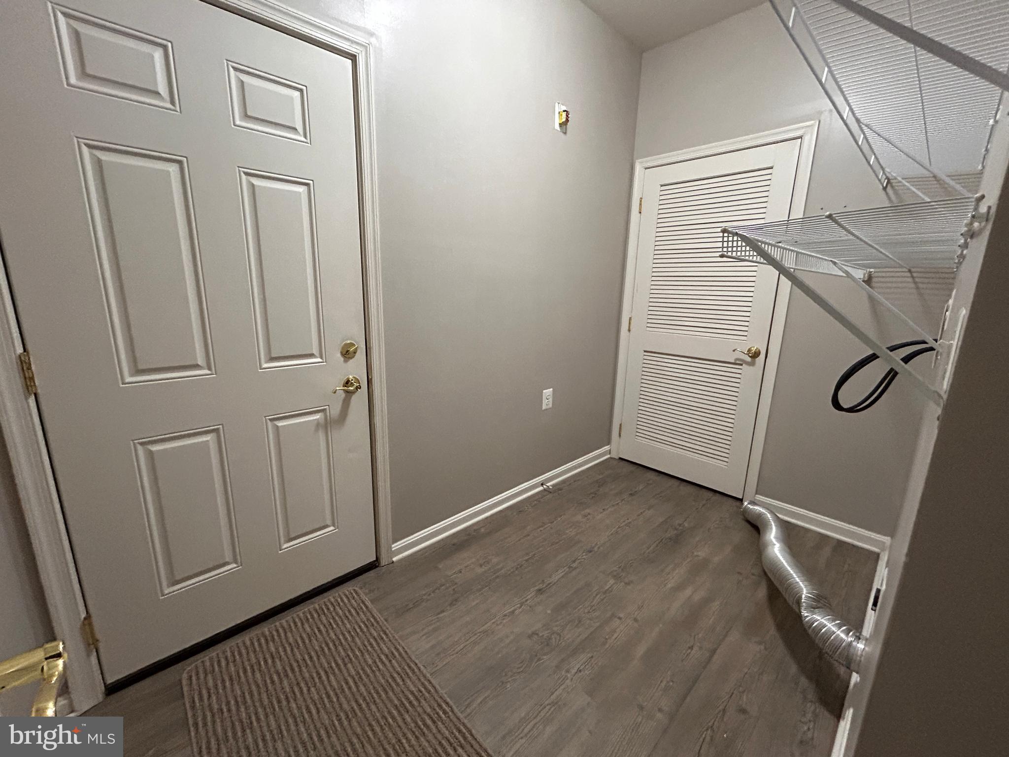 CAMERON GROVE - Residential