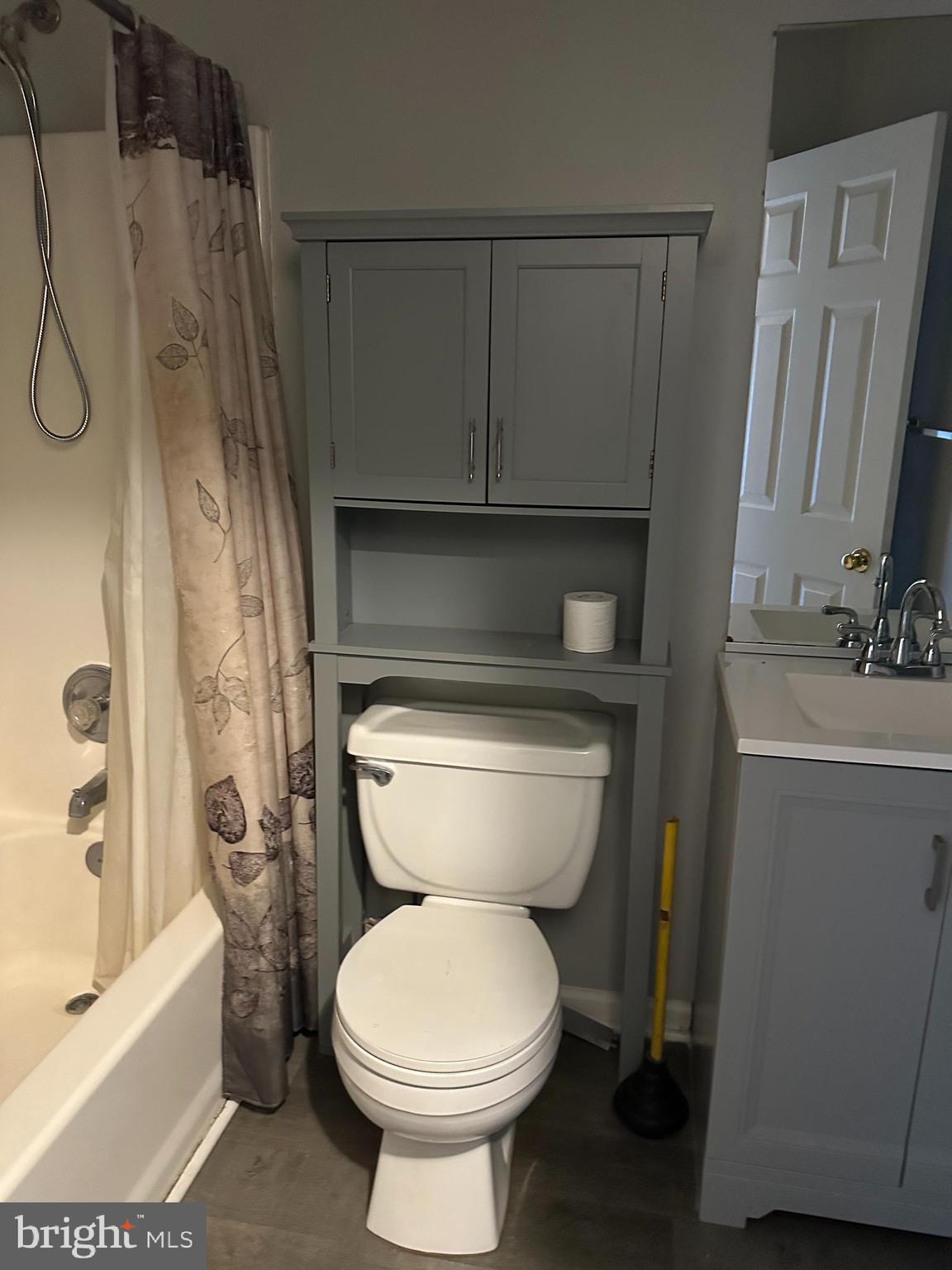 MOUNTAIN VIEW - Residential