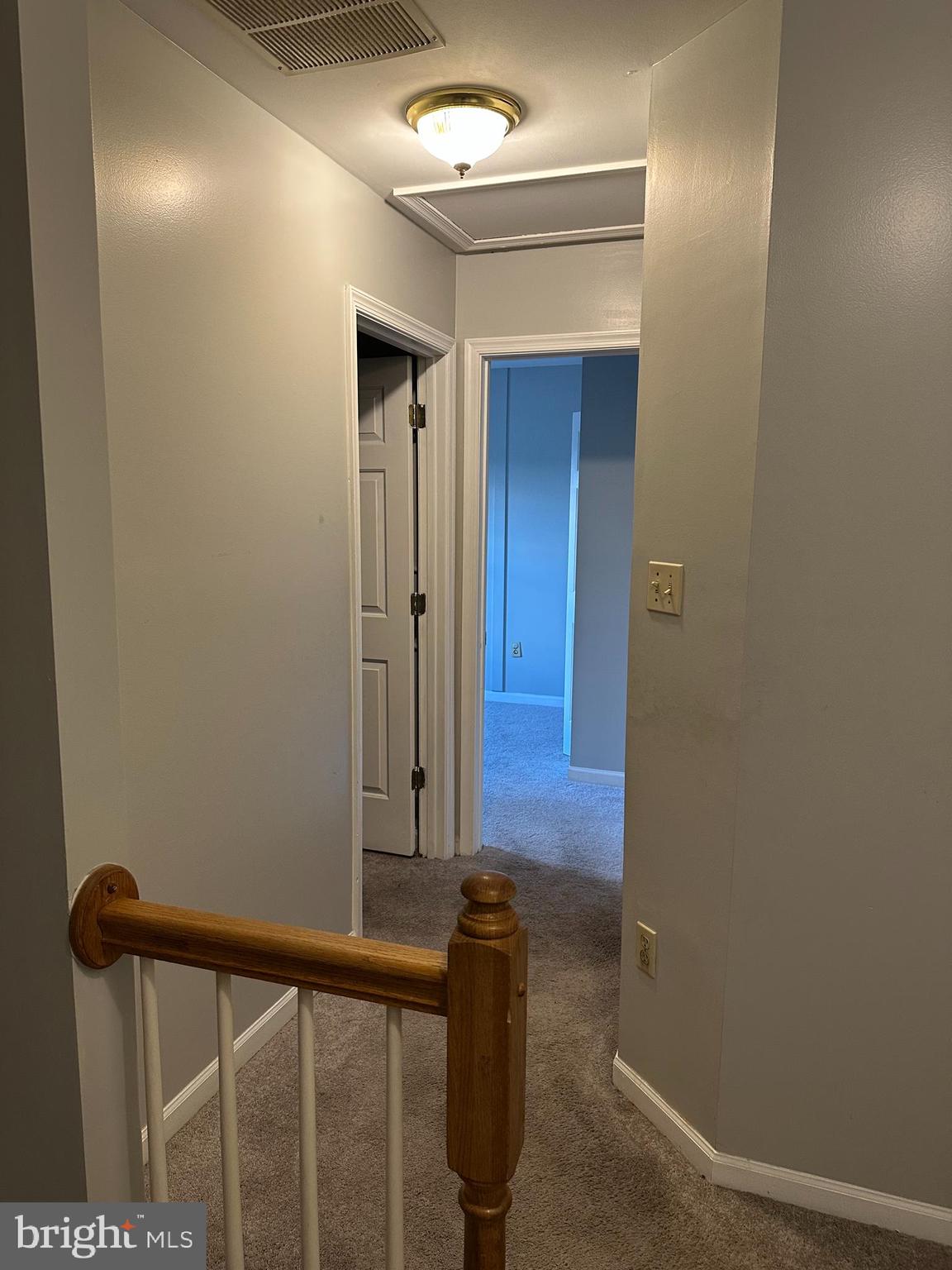 MOUNTAIN VIEW - Residential