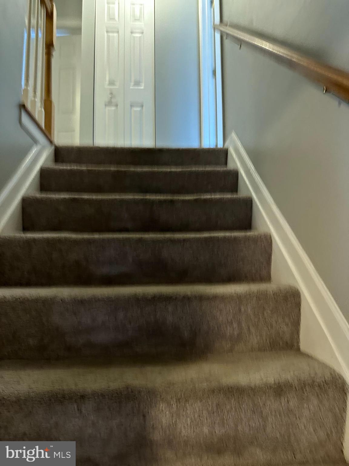 MOUNTAIN VIEW - Residential