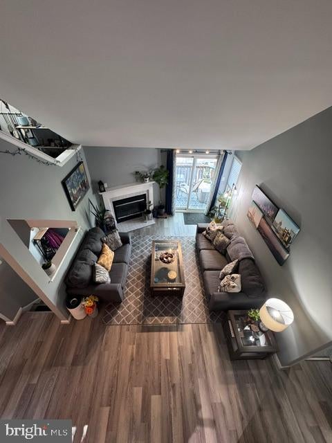 147 WOODLAKE DRIVE