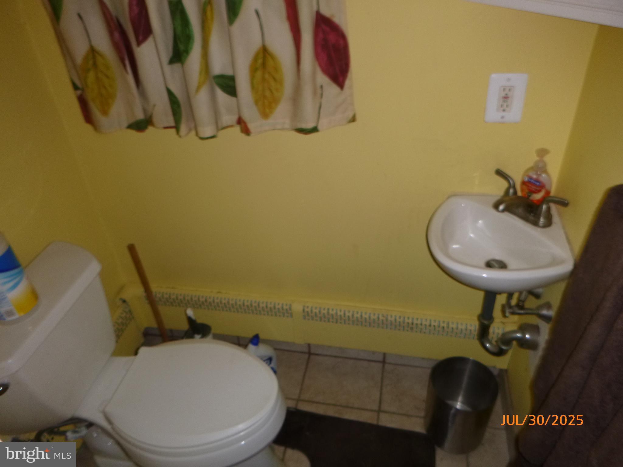 BLUE BELL GDNS - Residential