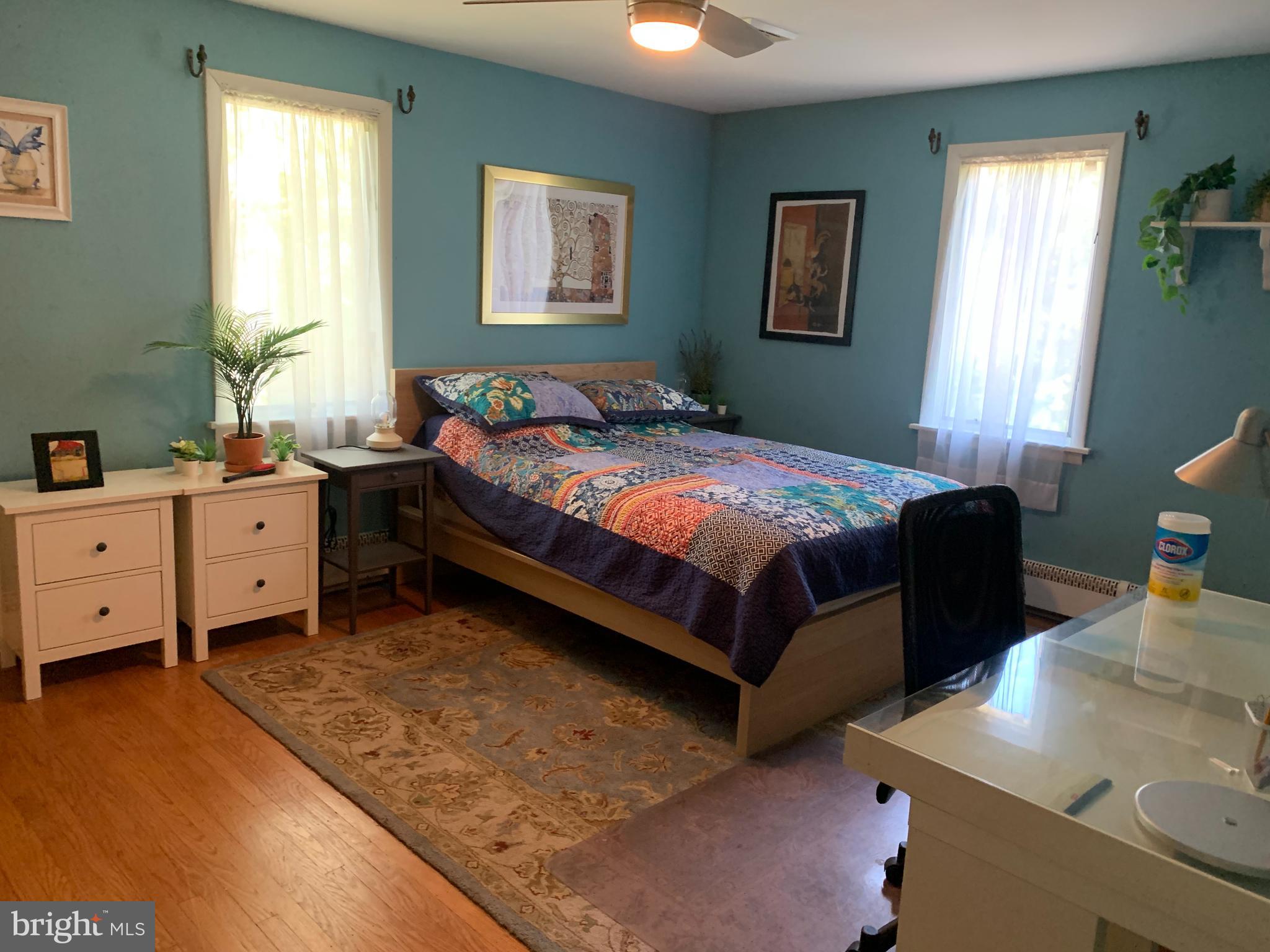 BLUE BELL GDNS - Residential