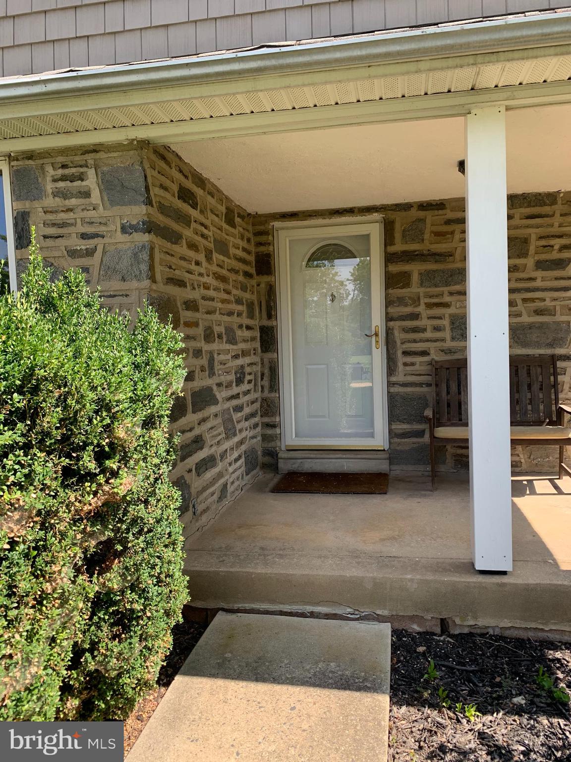 BLUE BELL GDNS - Residential