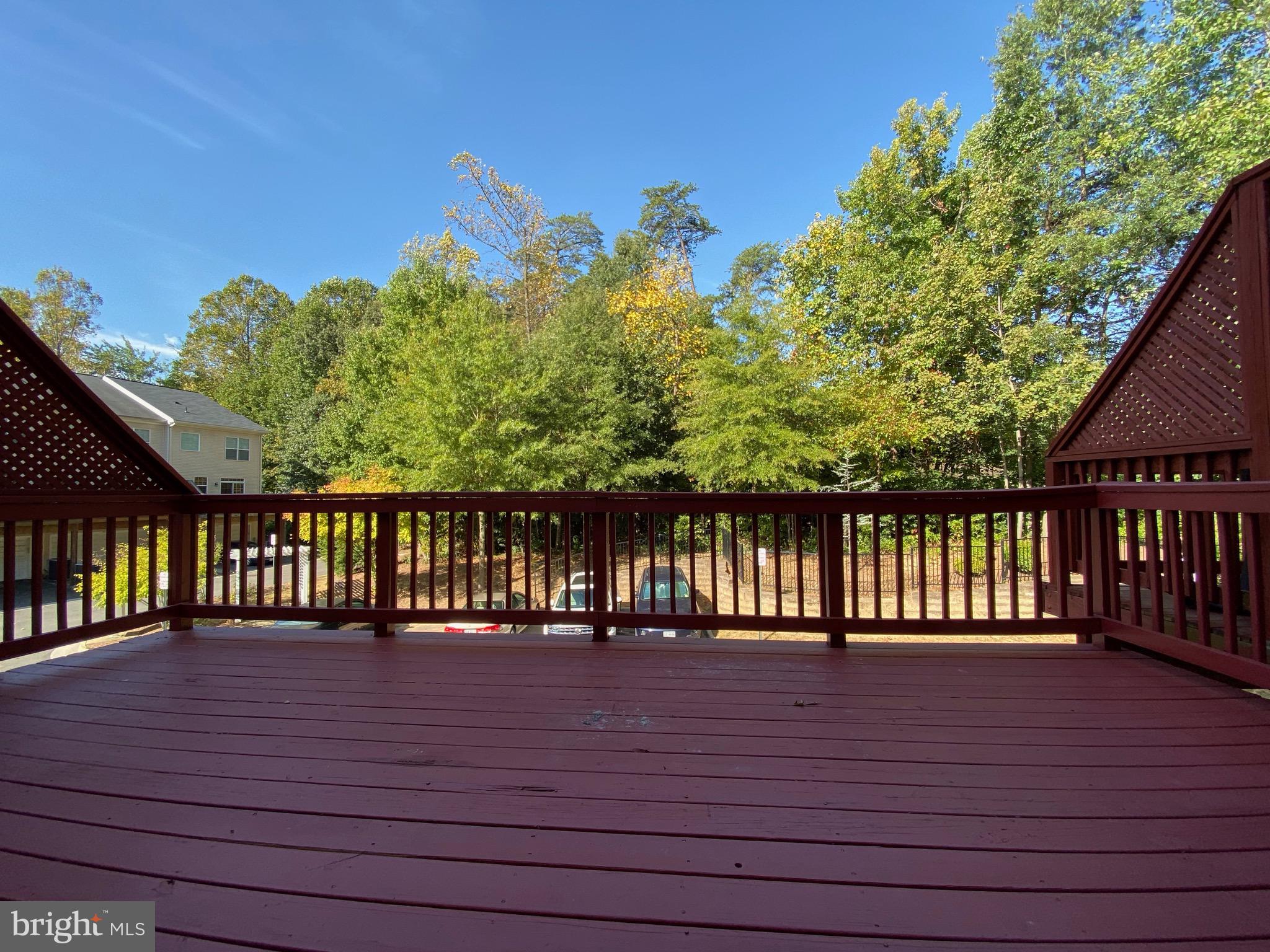 FAIR LAKES - Residential Lease