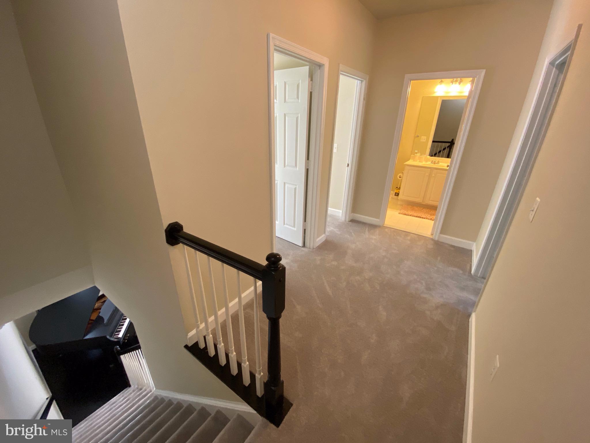 FAIR LAKES - Residential Lease