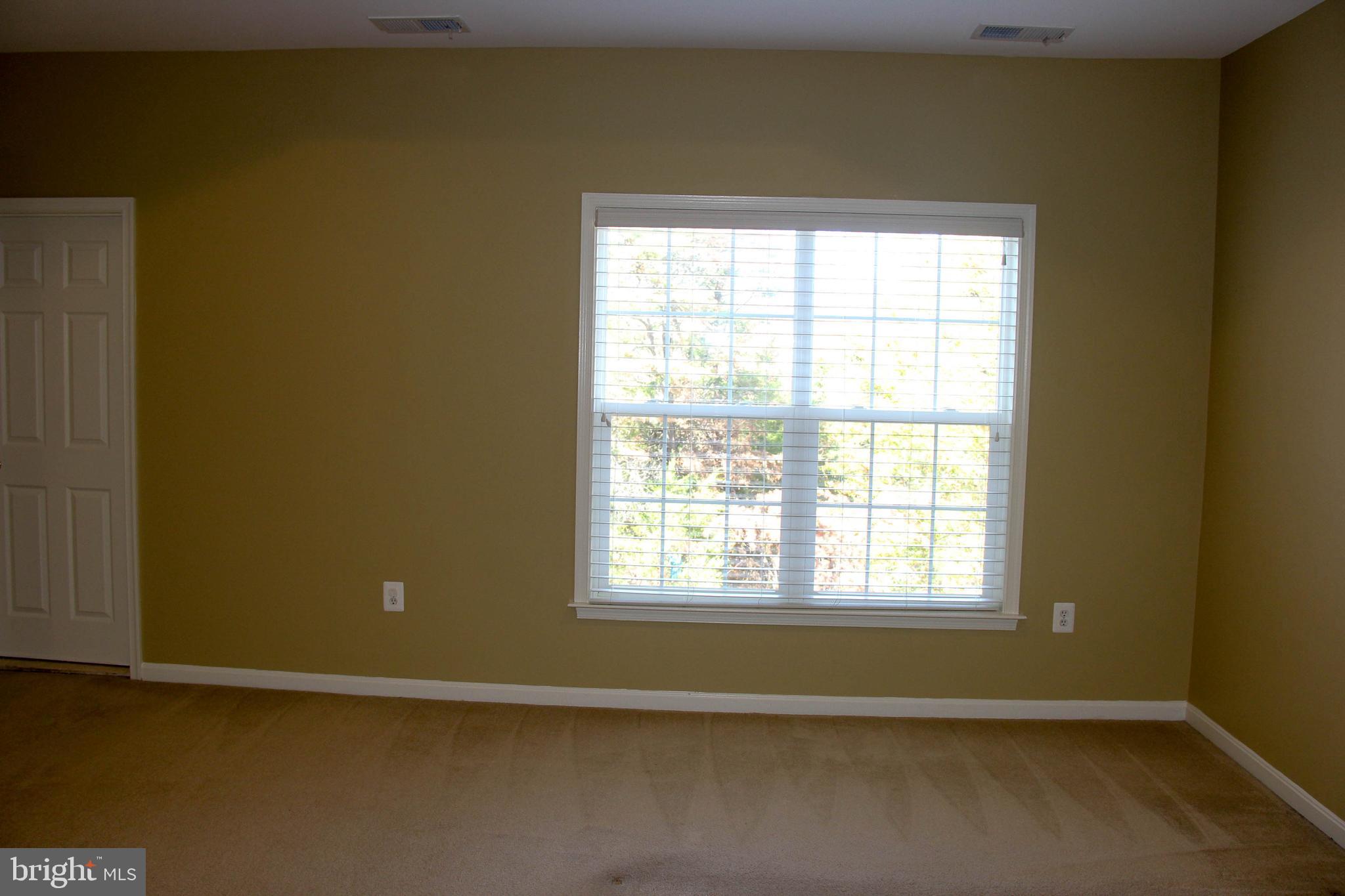 AMBERLEIGH - Residential Lease