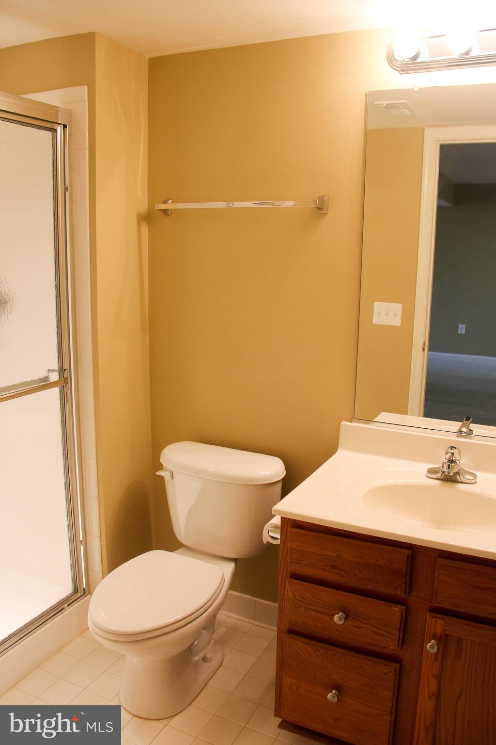 AMBERLEIGH - Residential Lease