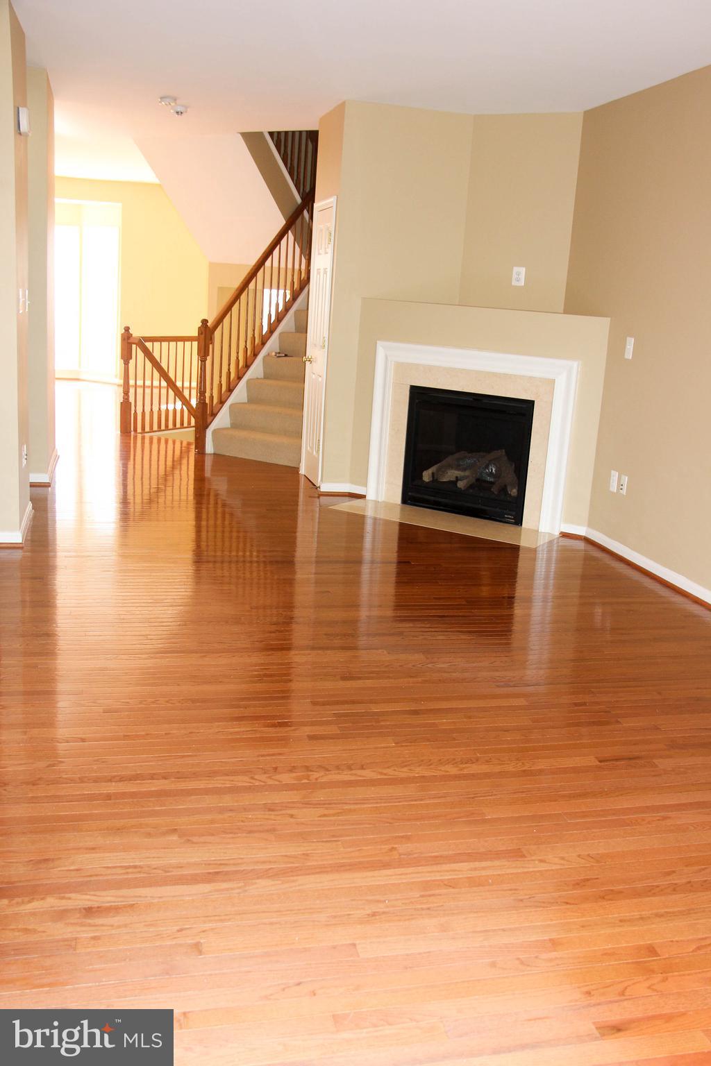 AMBERLEIGH - Residential Lease