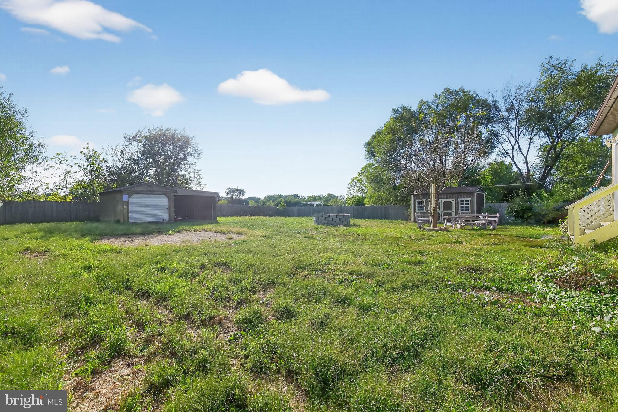 INWOOD - Residential