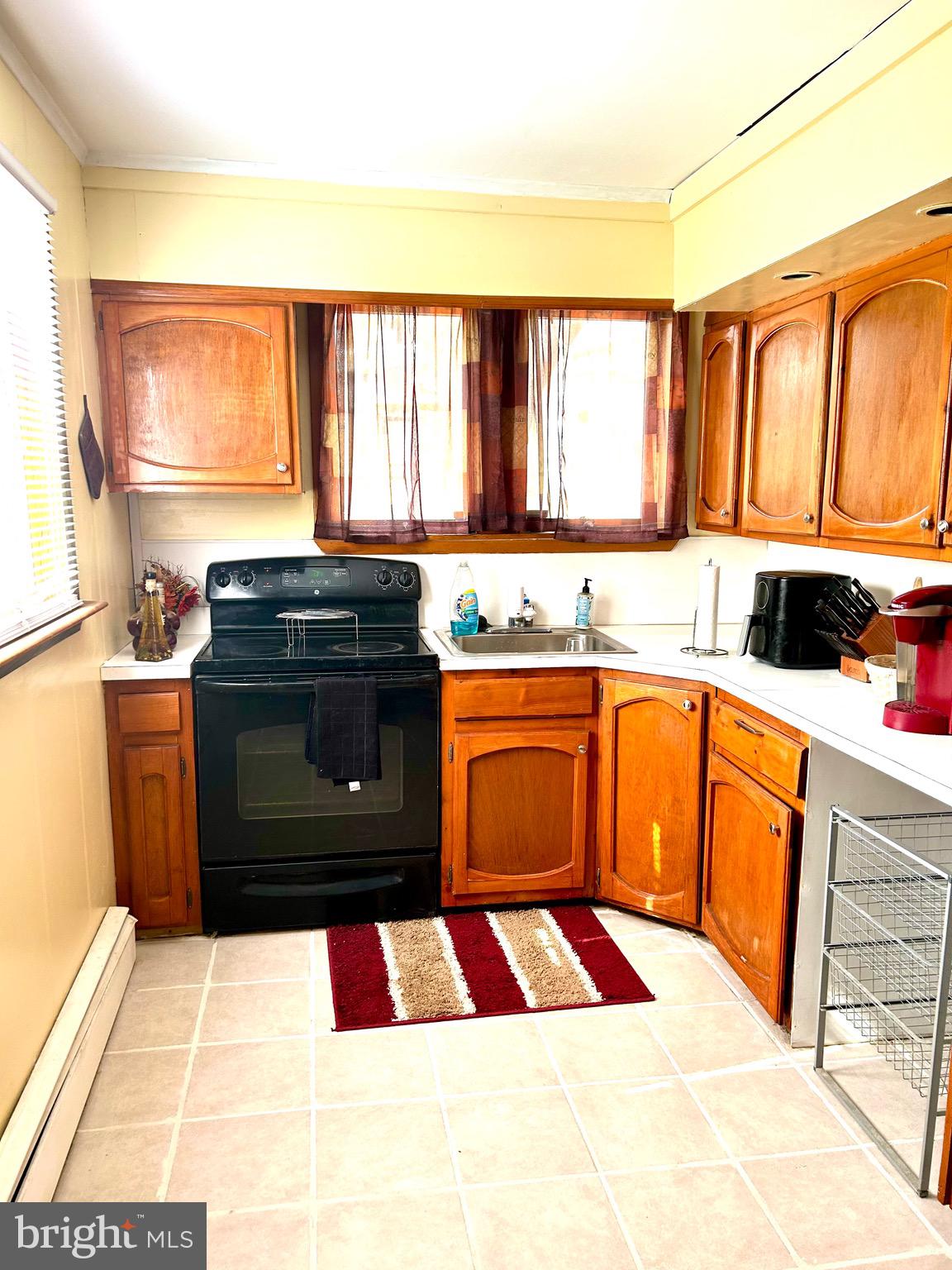 LAWNCREST - Residential