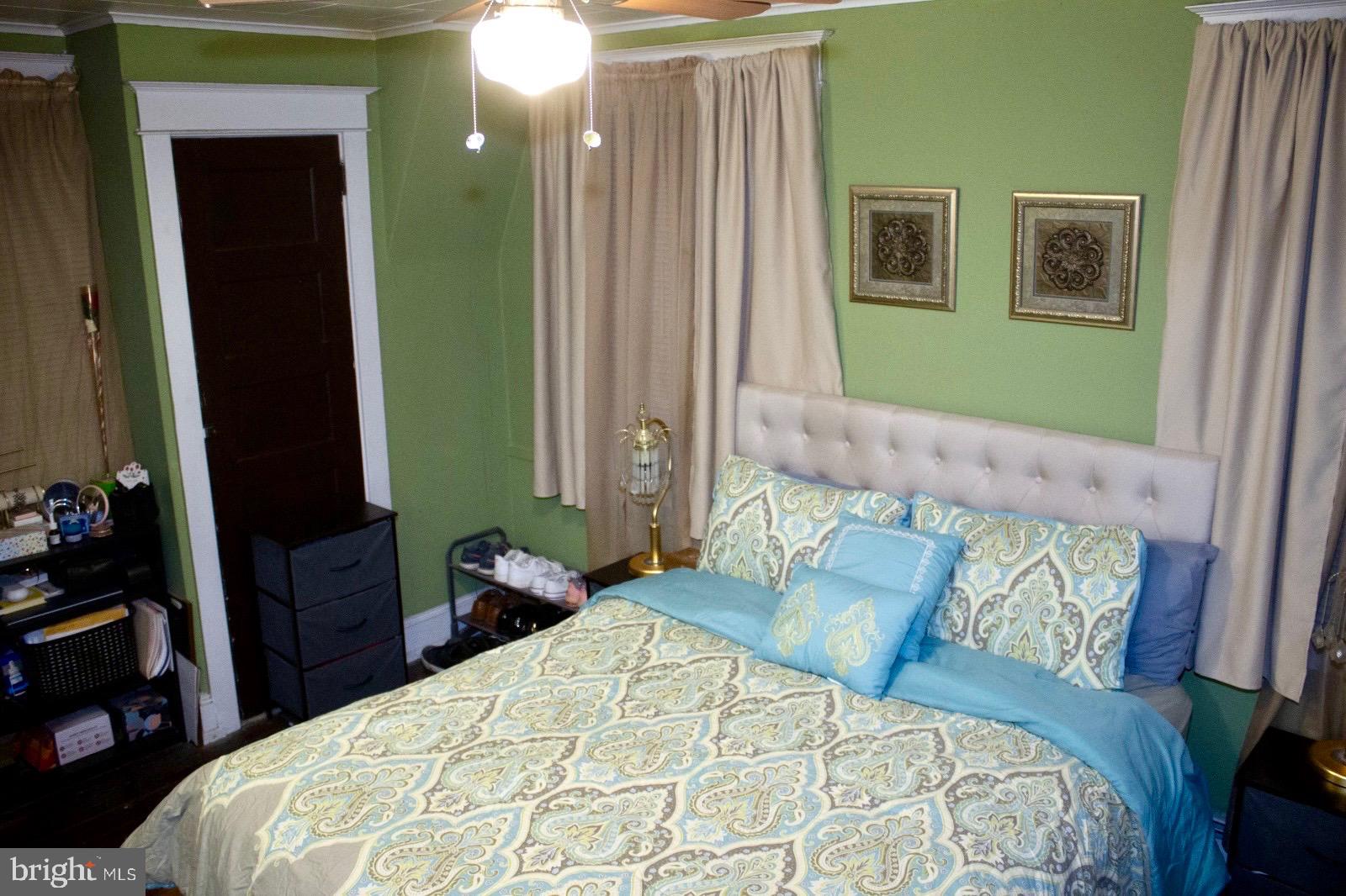 LAWNCREST - Residential