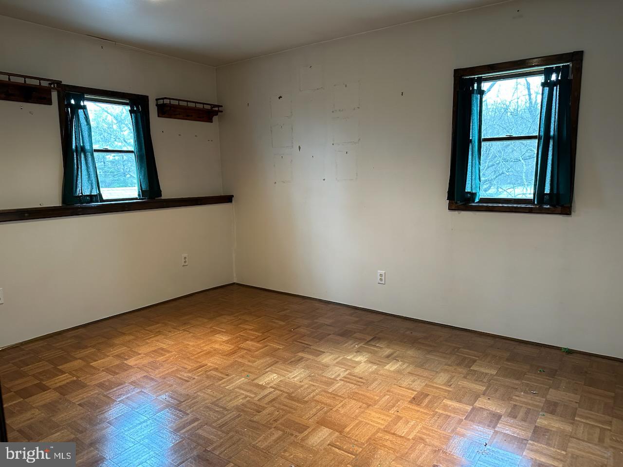 NON AVAILABLE - Residential