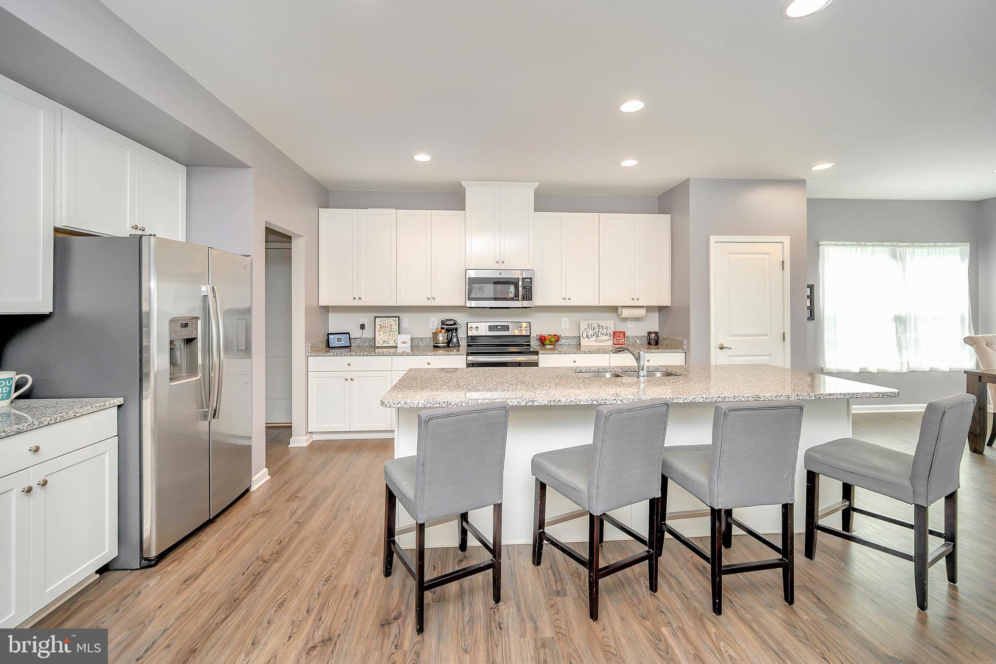 THE VILLAGE AT COURTHOUSE COMMONS - Residential