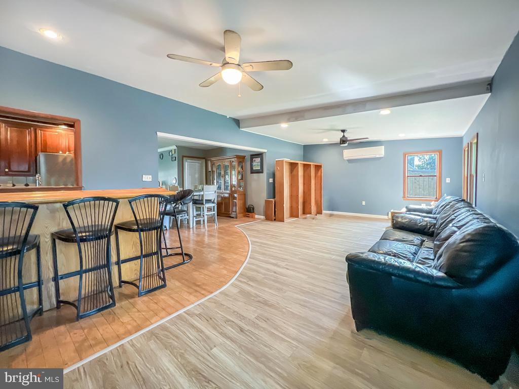 VERMILION HILL - Residential