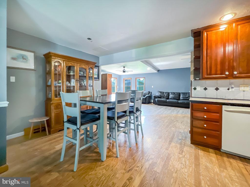 VERMILION HILL - Residential