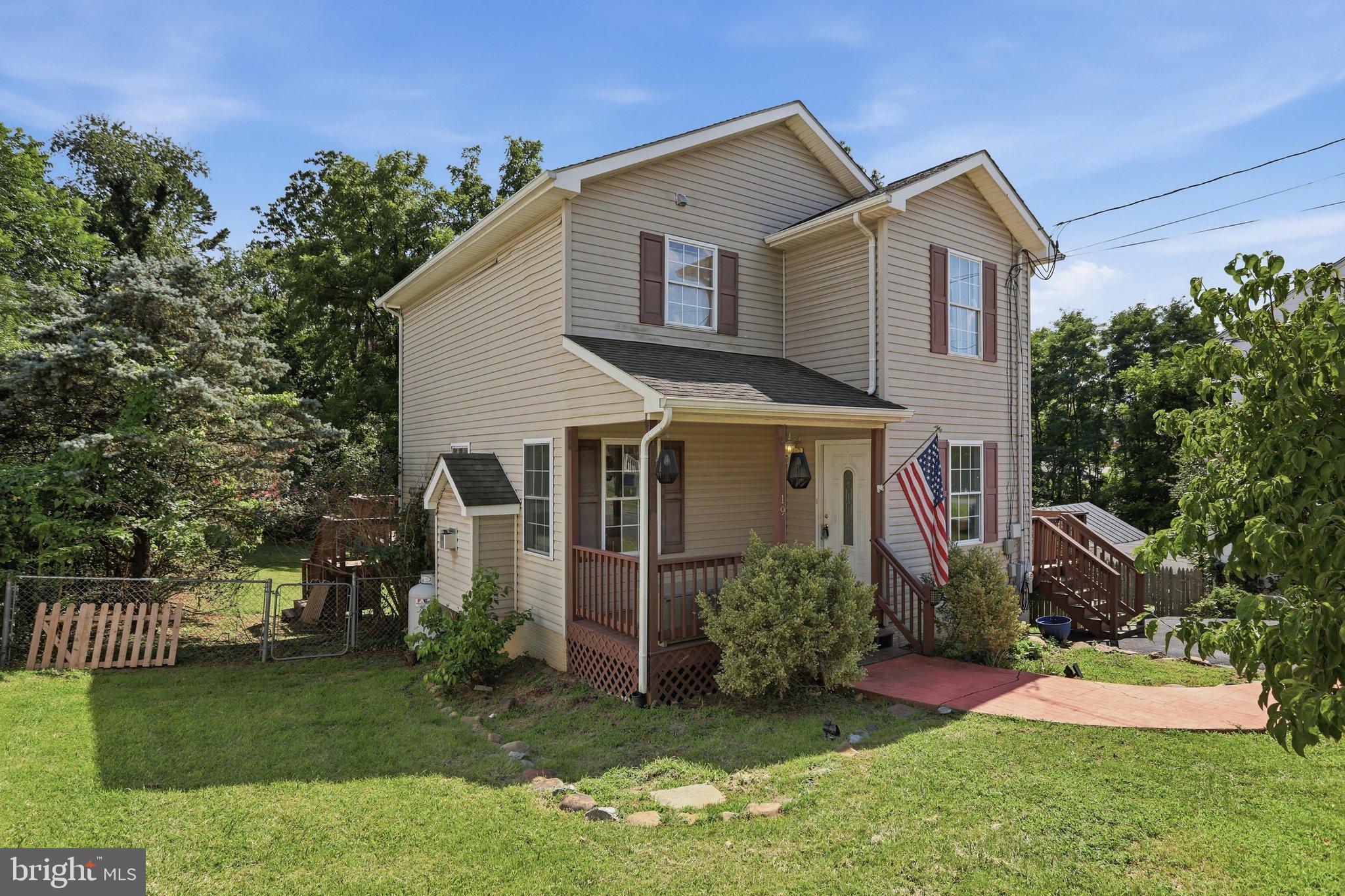 19 FAIRVIEW AVENUE