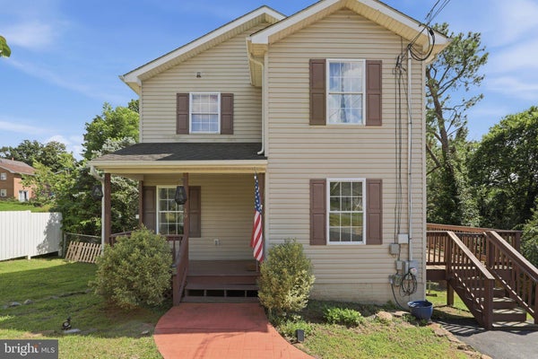19 FAIRVIEW AVE, FRONT ROYAL, VA 22630 - Image 22da7d0813eeed40f61dea4e9c54624e/3466089449
