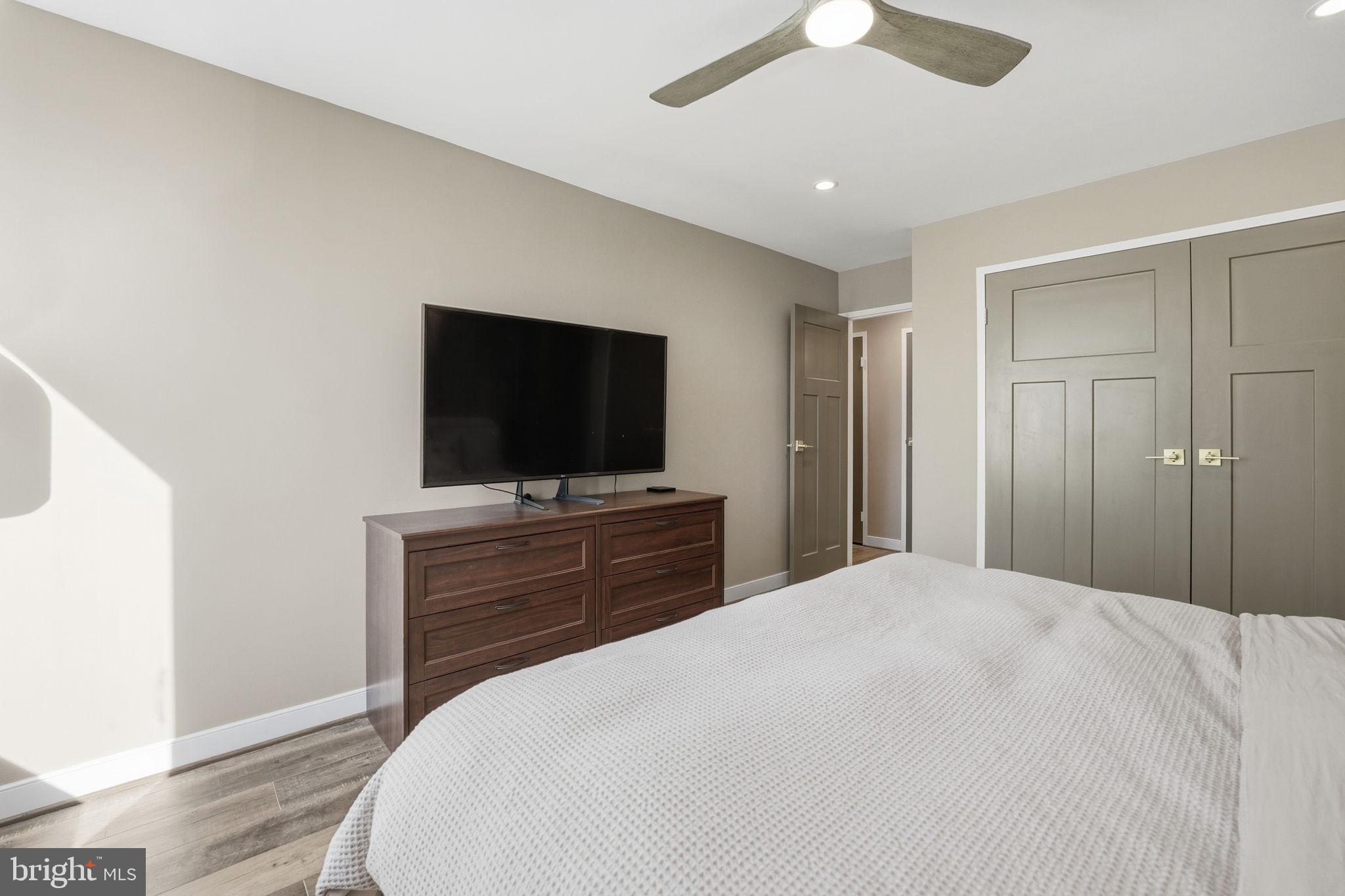 CARLYN PLACE - Residential Lease