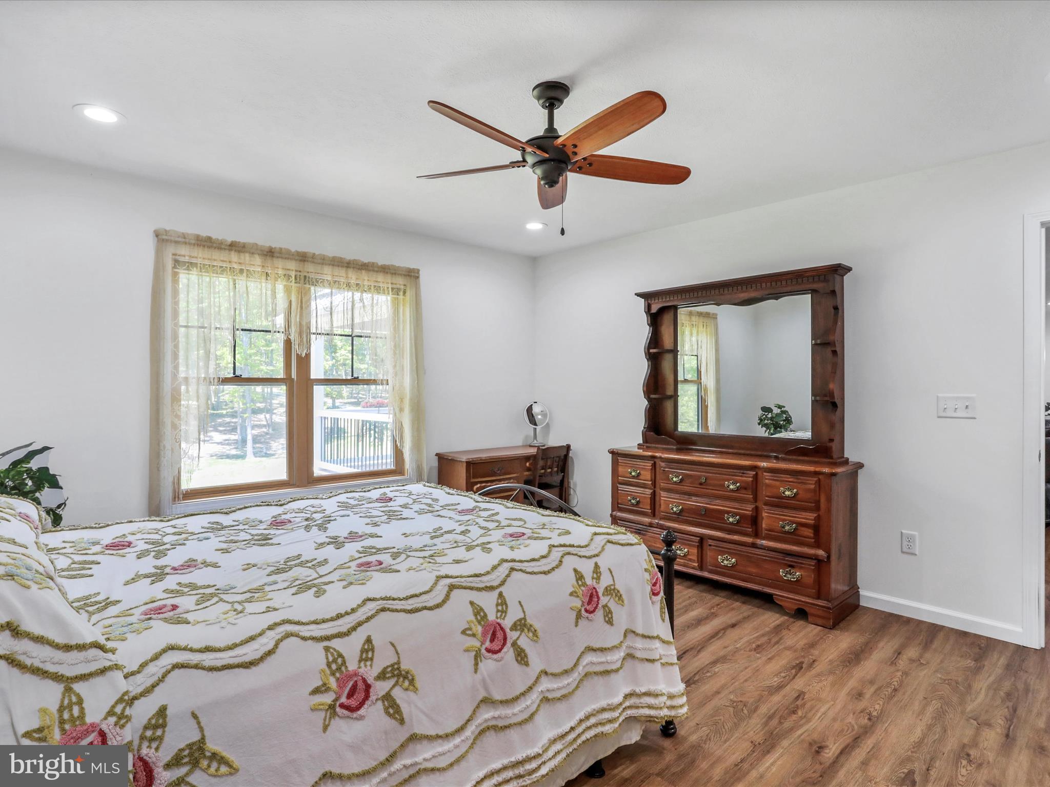 EWING ESTATES - Residential