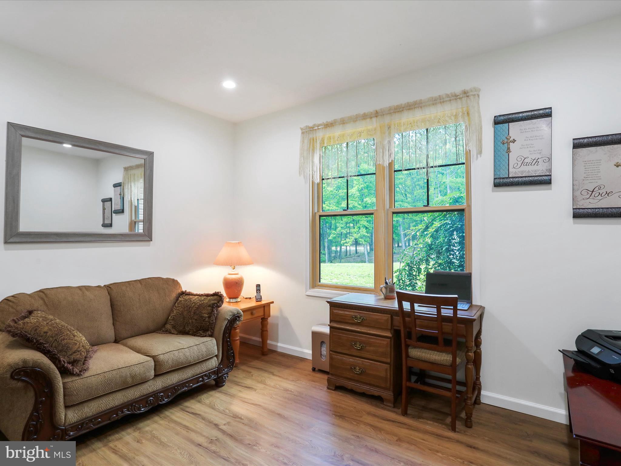 EWING ESTATES - Residential