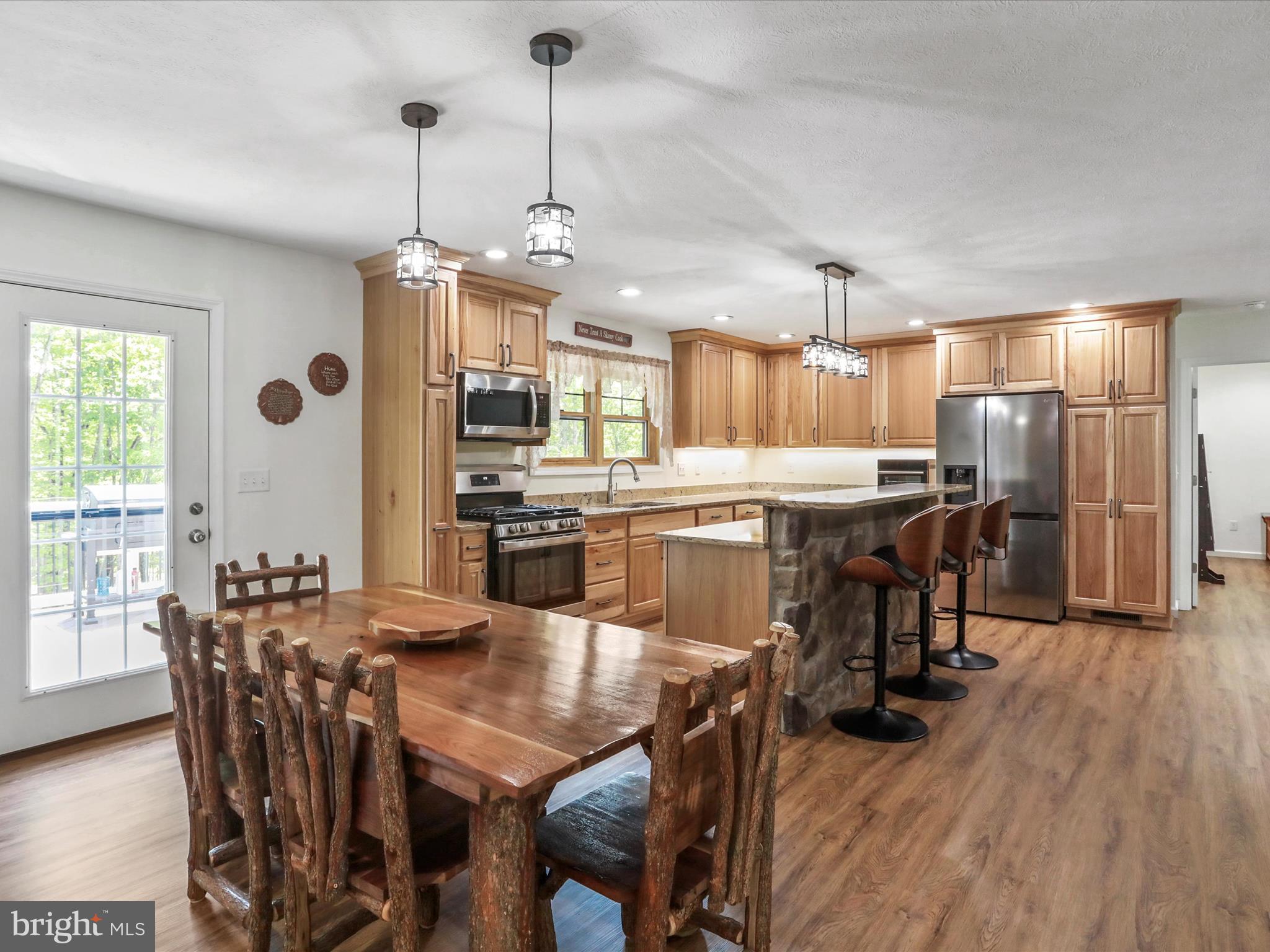 EWING ESTATES - Residential