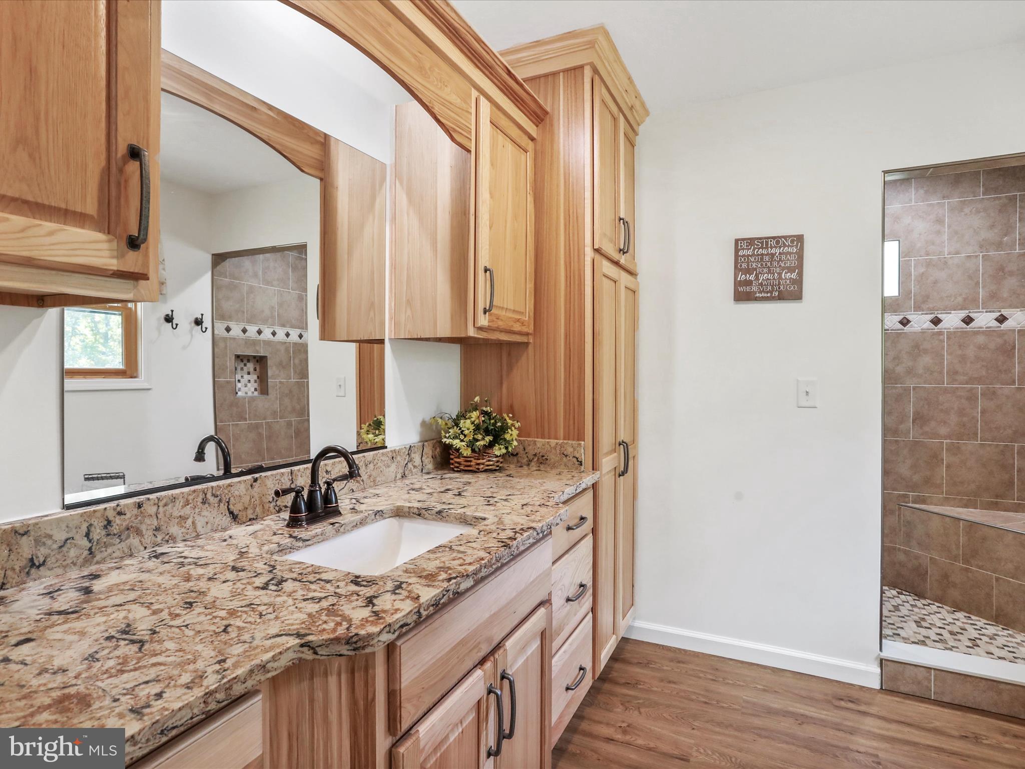 EWING ESTATES - Residential