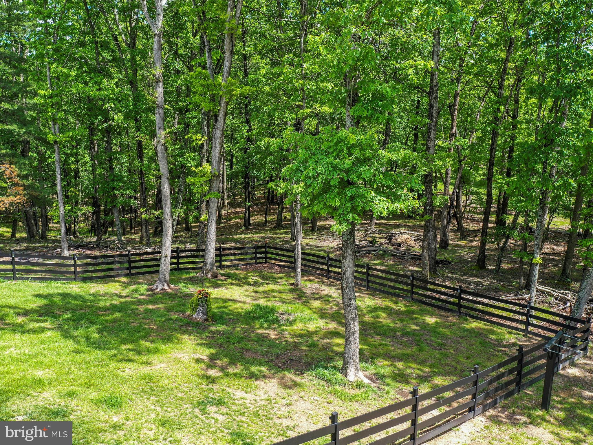 EWING ESTATES - Residential