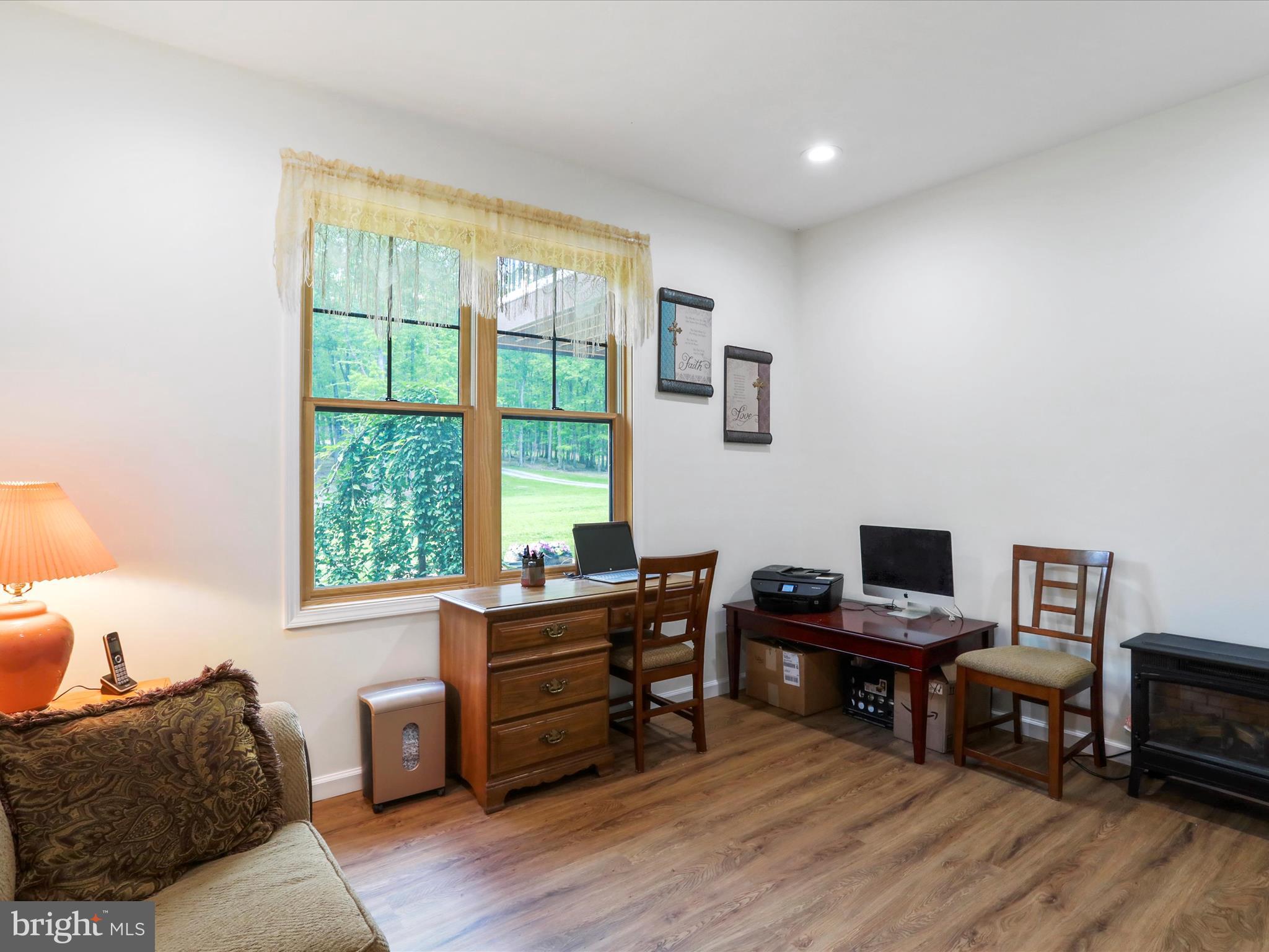 EWING ESTATES - Residential