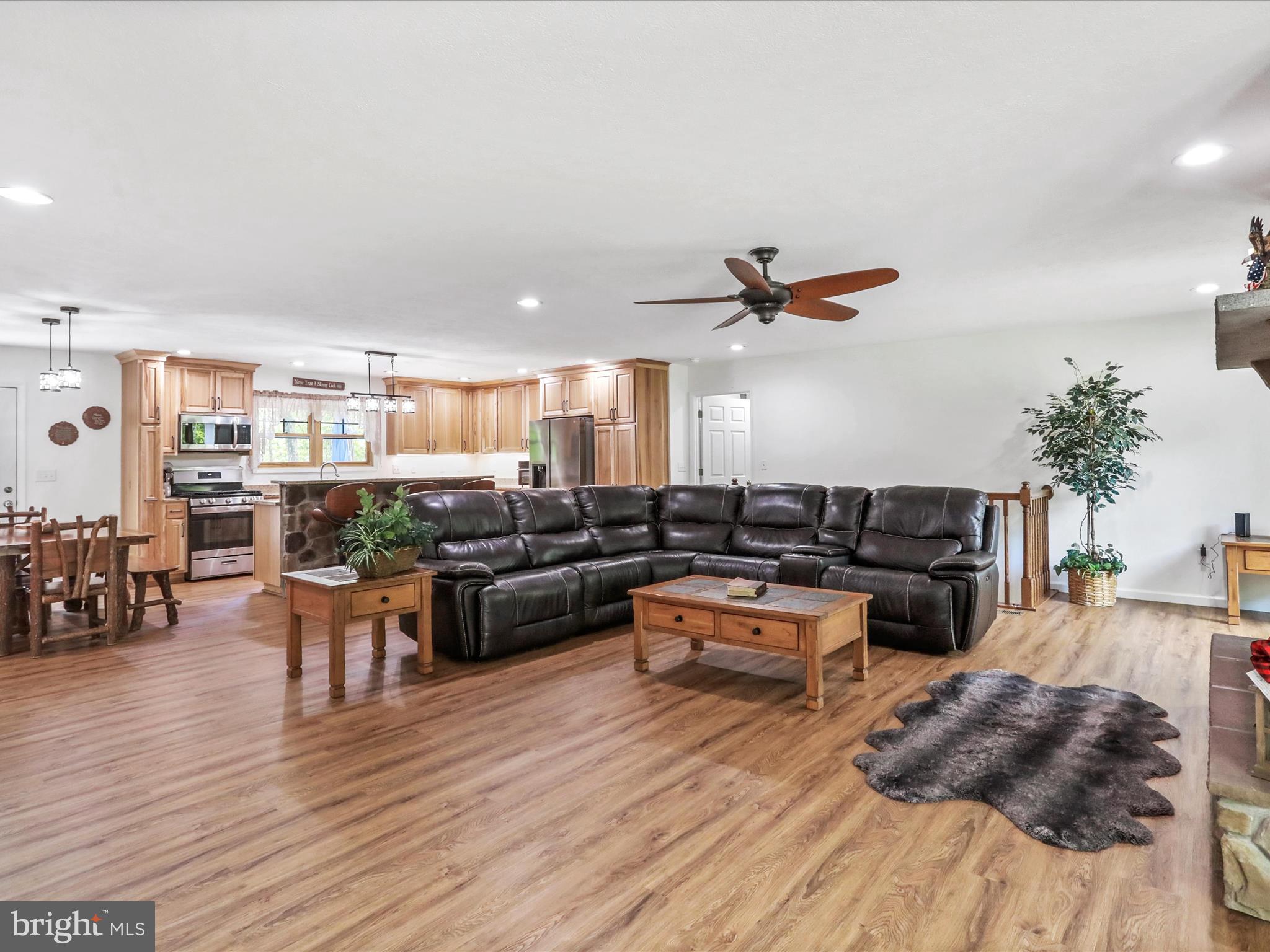 EWING ESTATES - Residential