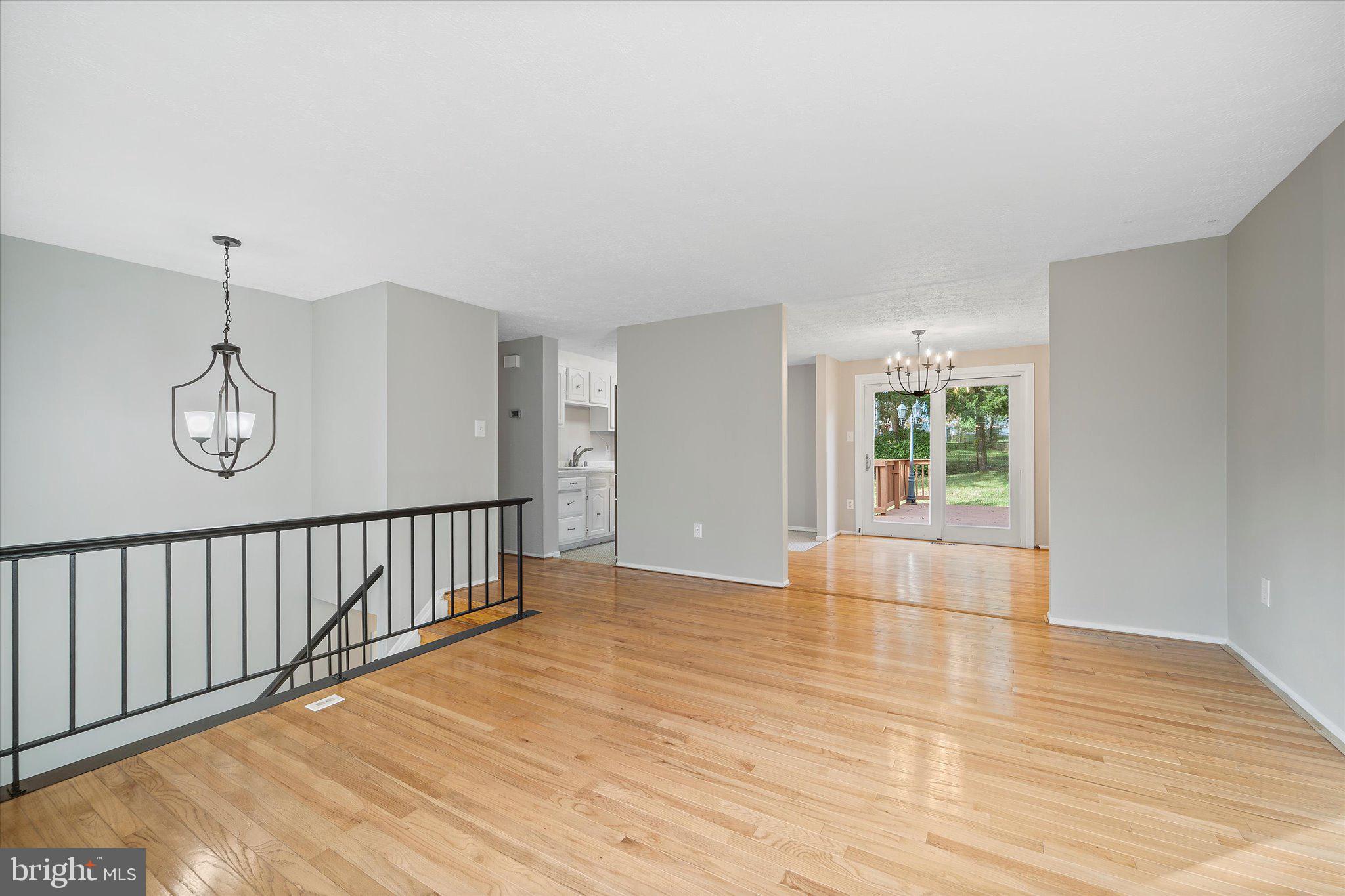 CARDINAL ESTATES - Residential