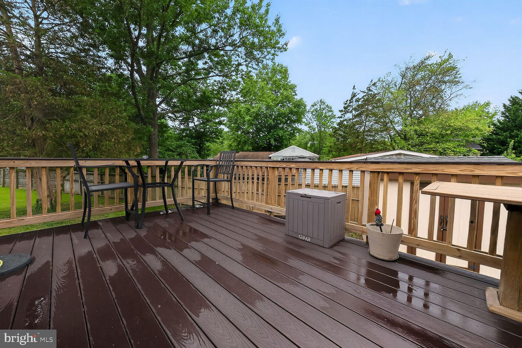DULLES PARK - Residential