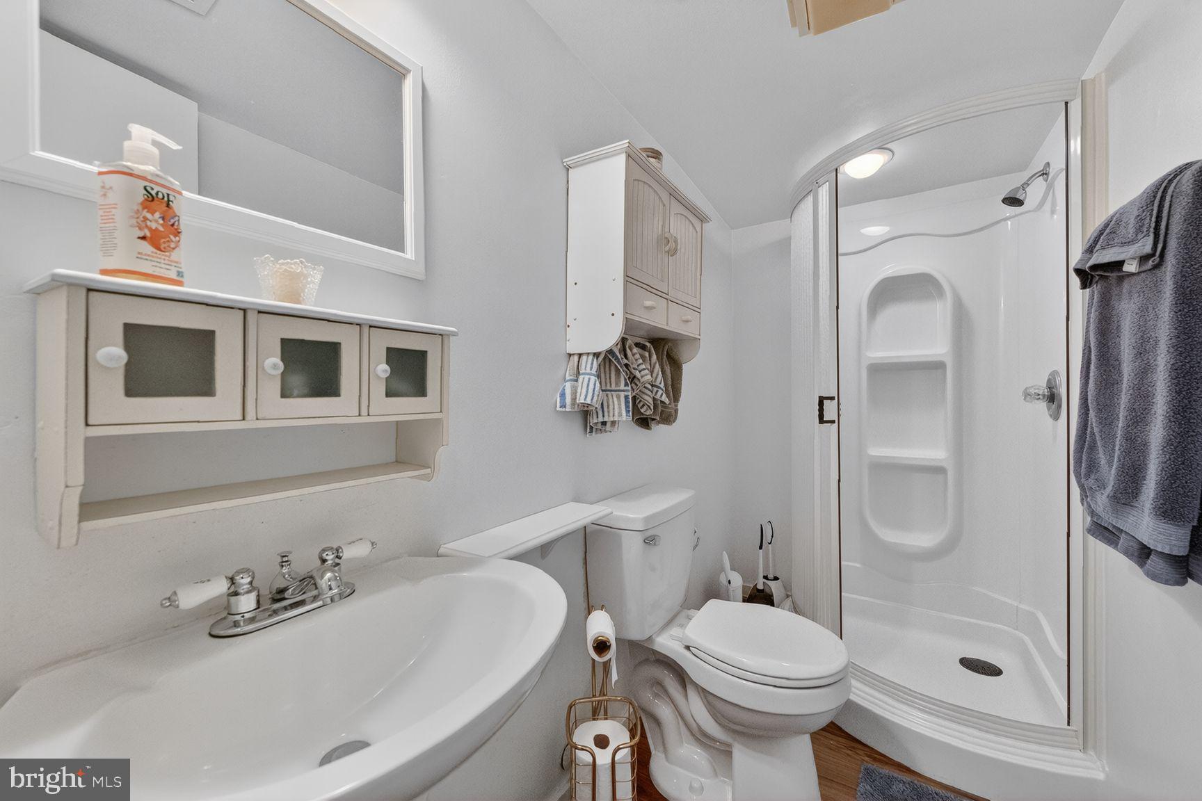 DULLES PARK - Residential