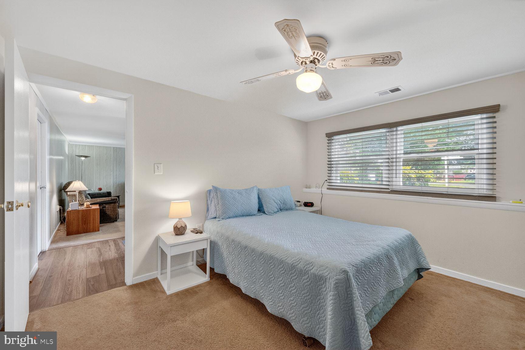DULLES PARK - Residential