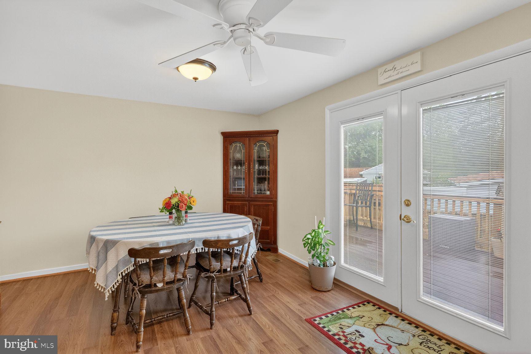 DULLES PARK - Residential