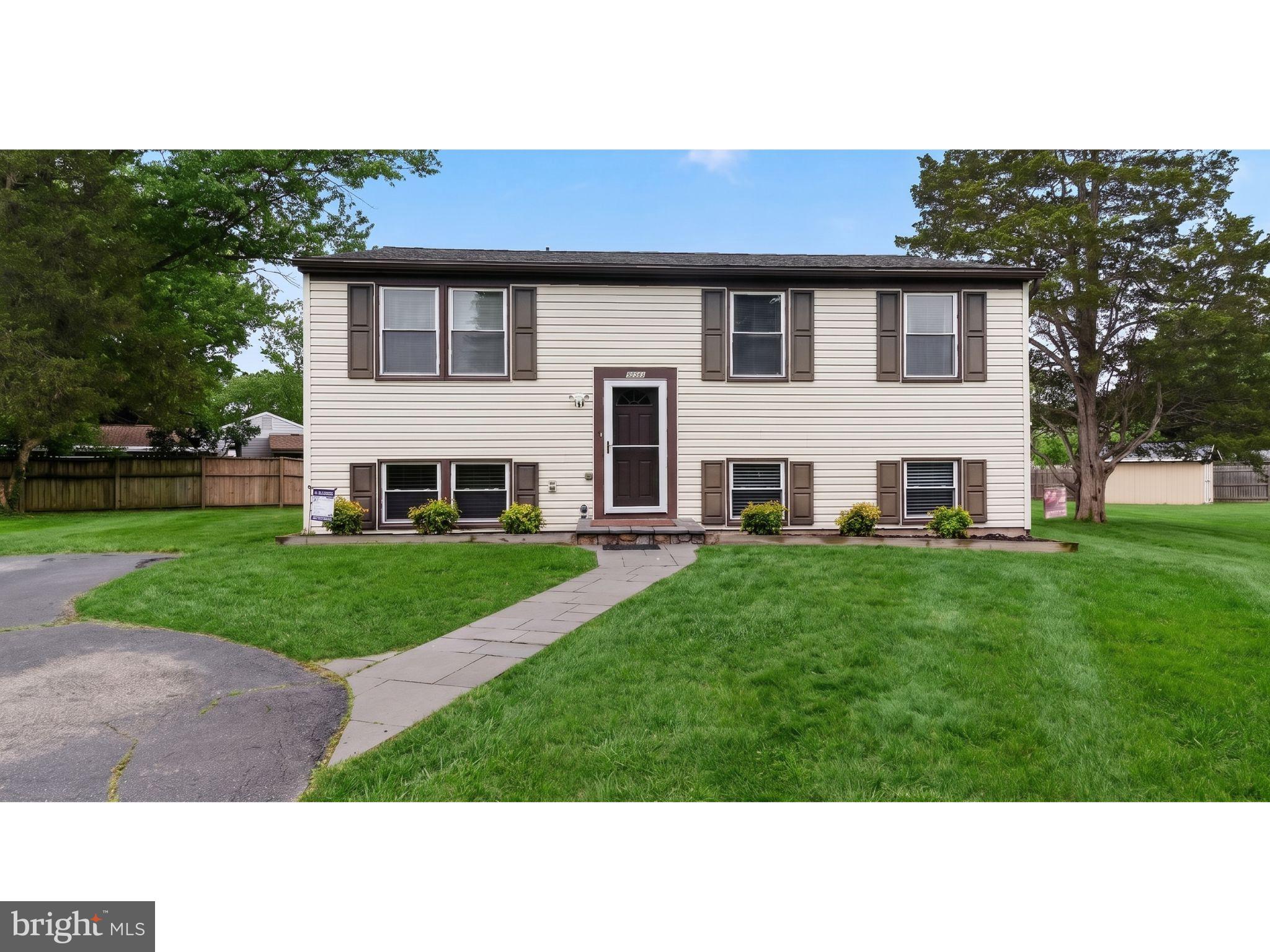 DULLES PARK - Residential