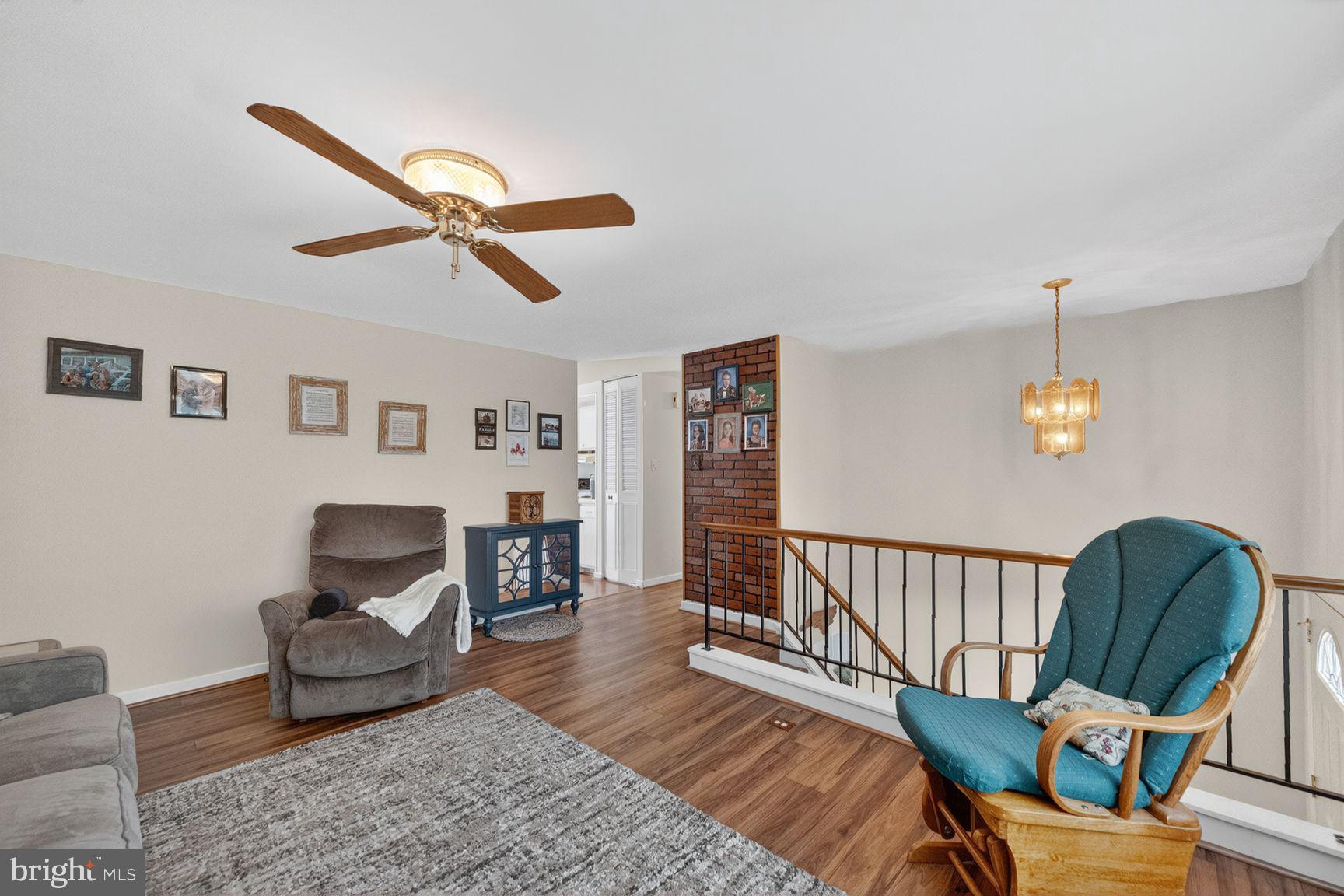 DULLES PARK - Residential
