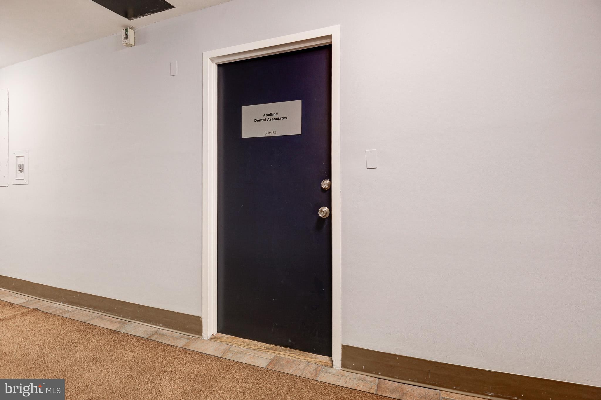CENTRAL - Commercial Sale