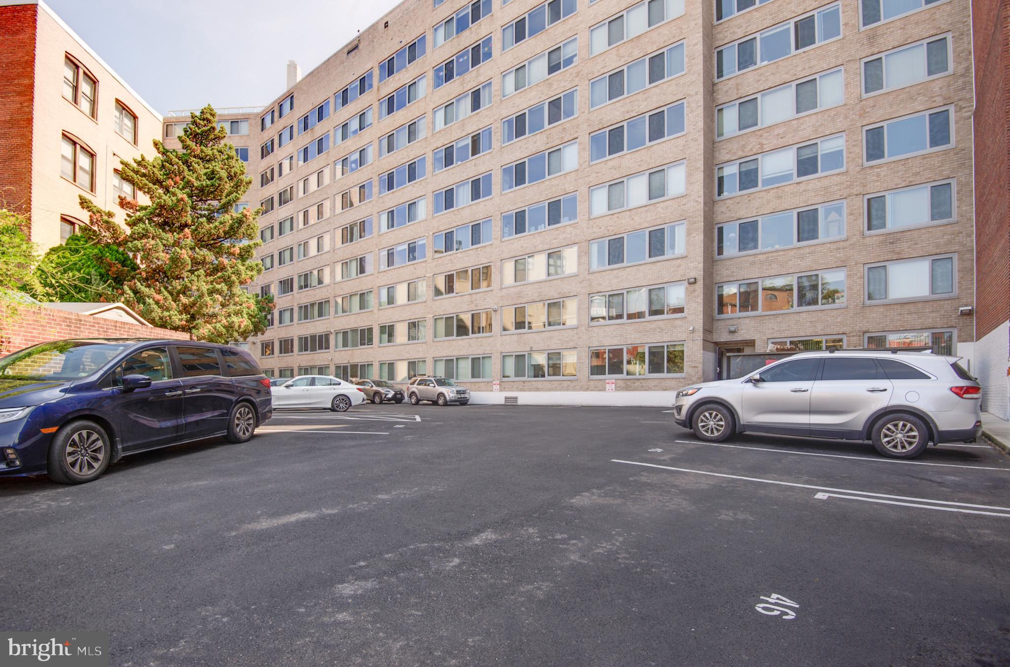 CENTRAL - Commercial Sale