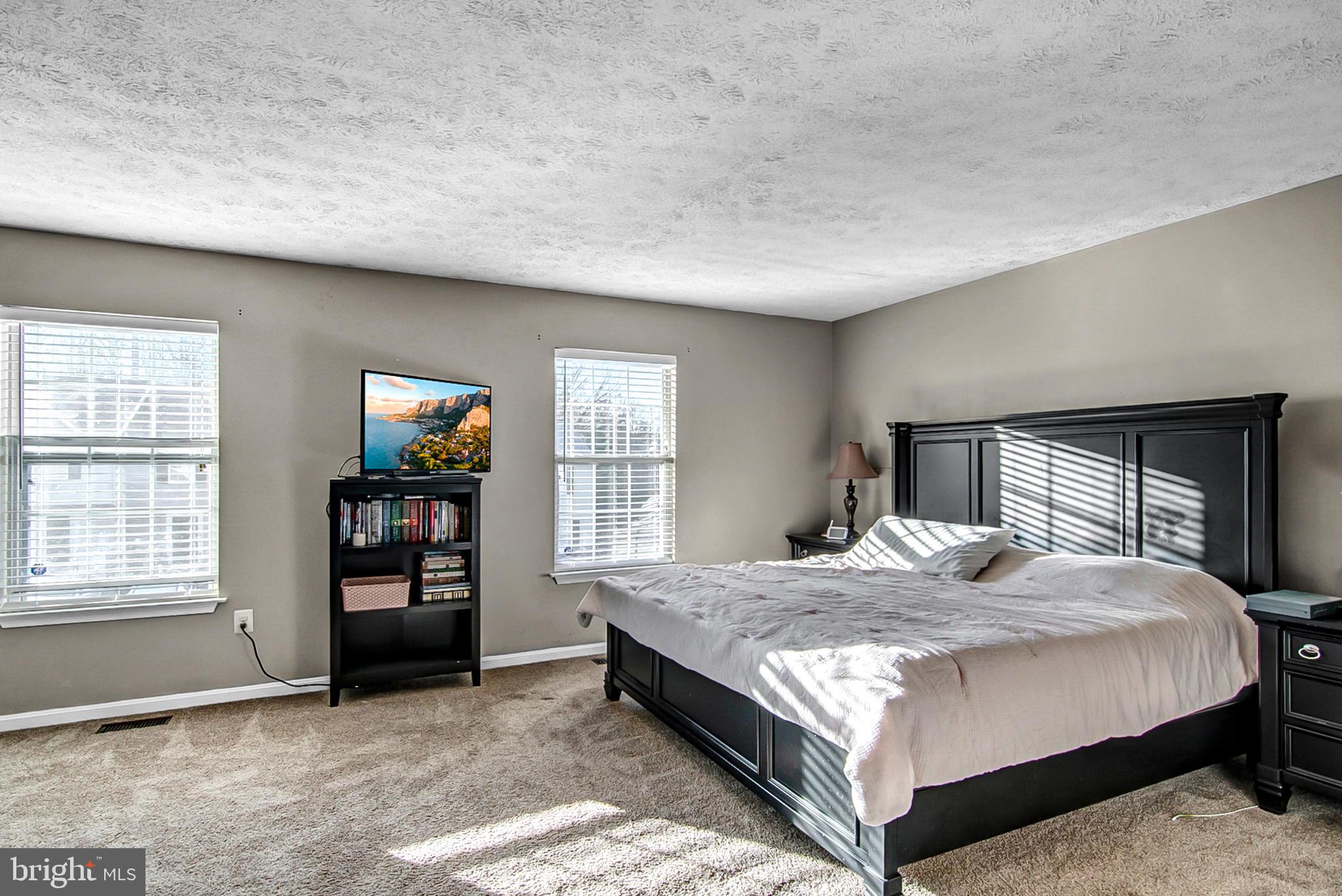 POTOMAC HILLS - Residential