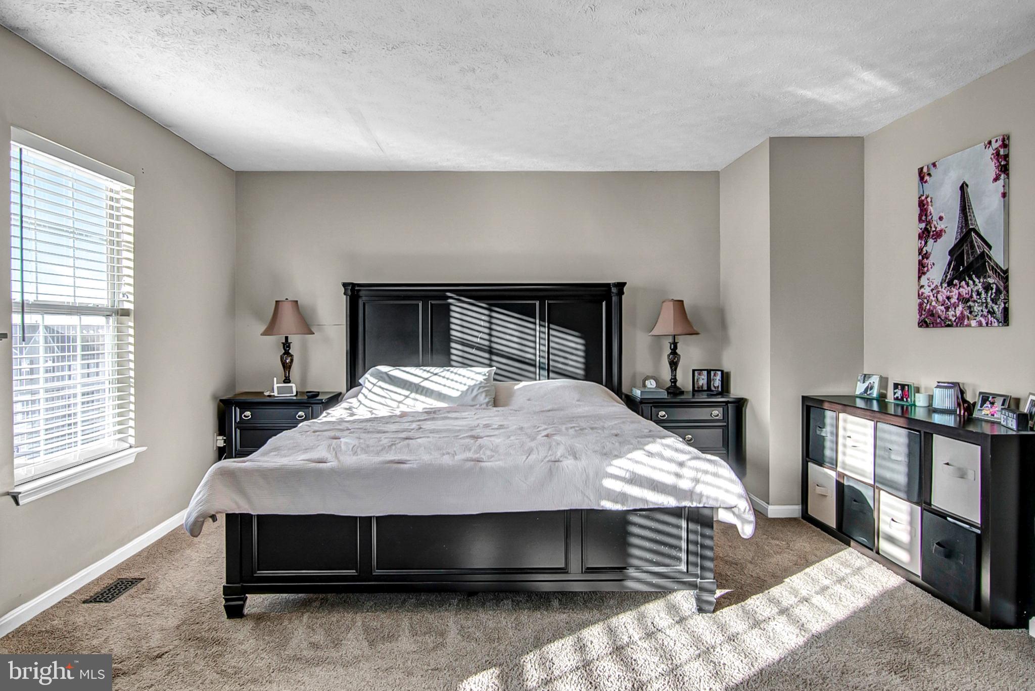 POTOMAC HILLS - Residential