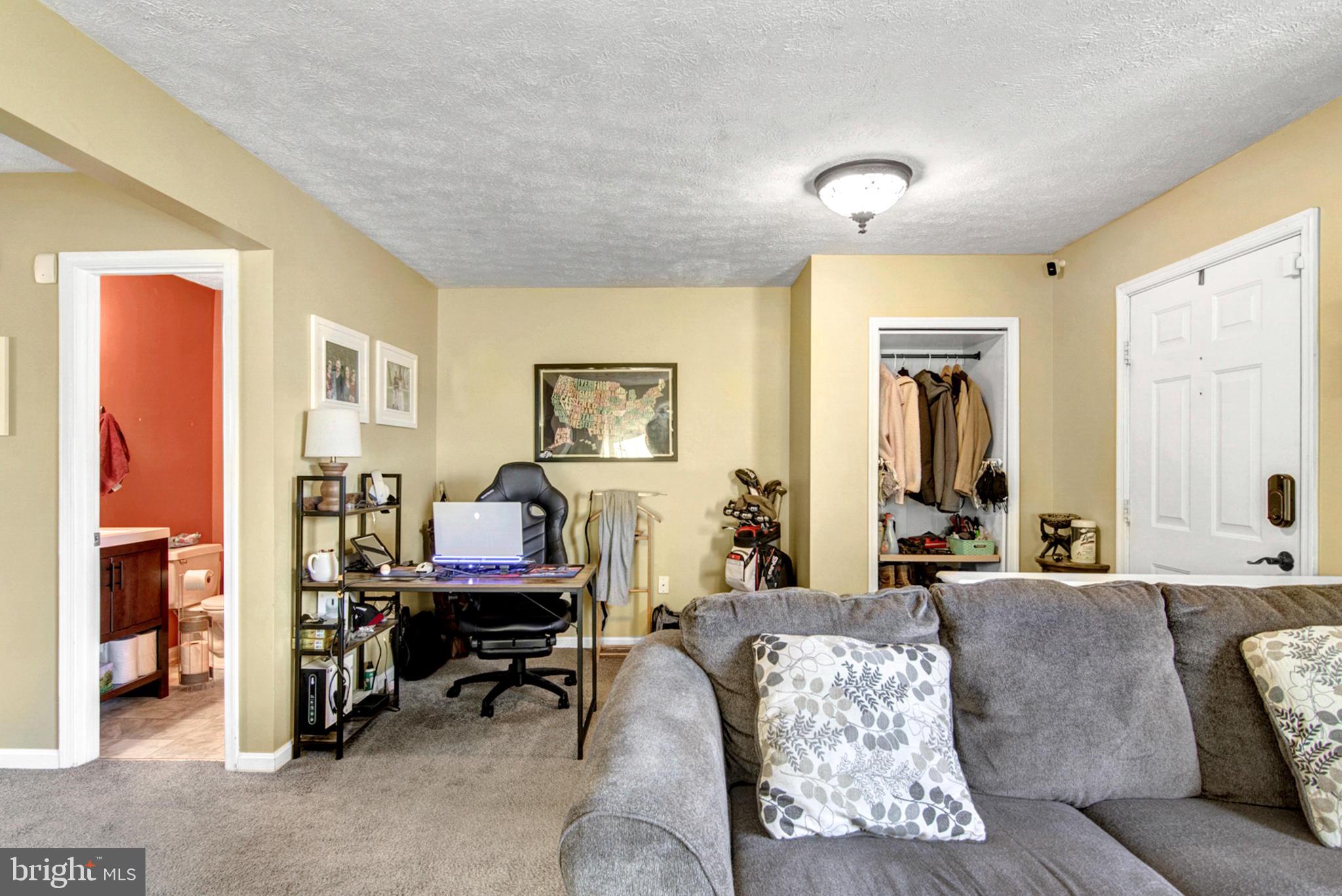 POTOMAC HILLS - Residential