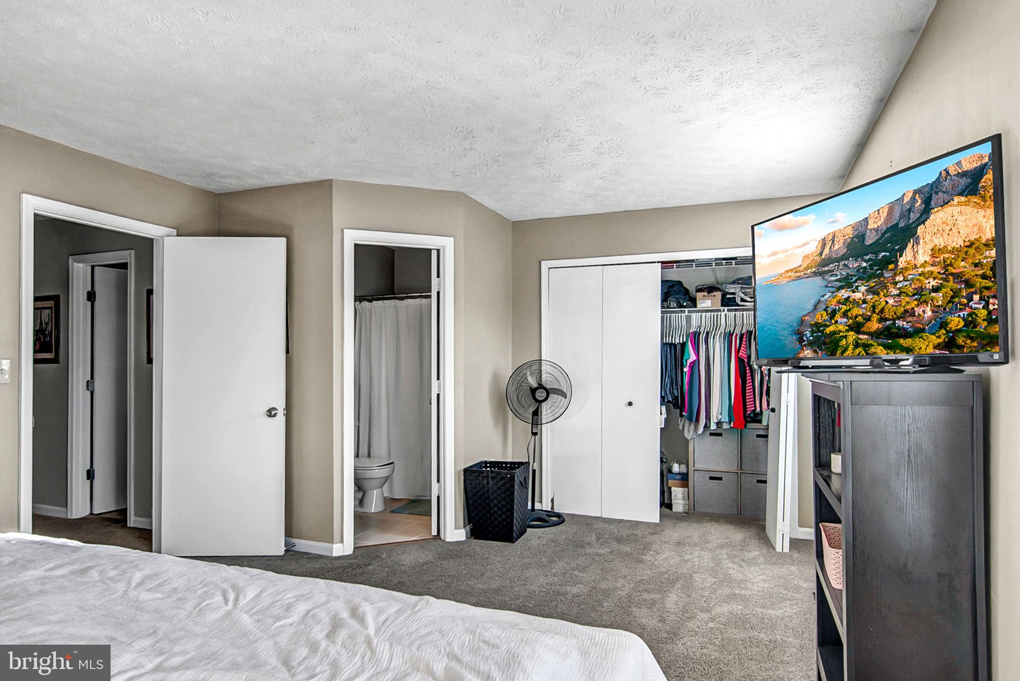 POTOMAC HILLS - Residential