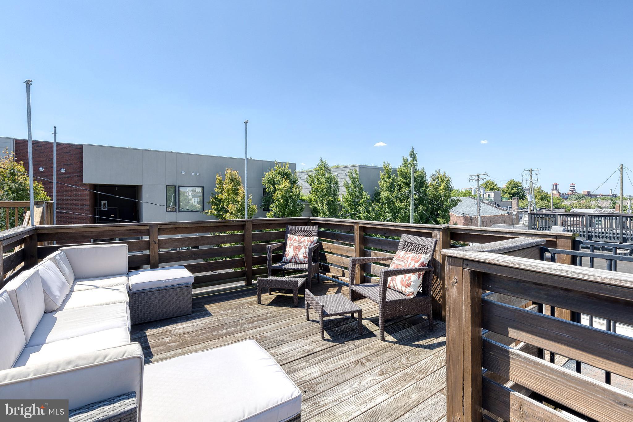 3137 ELLIOTT STREET
