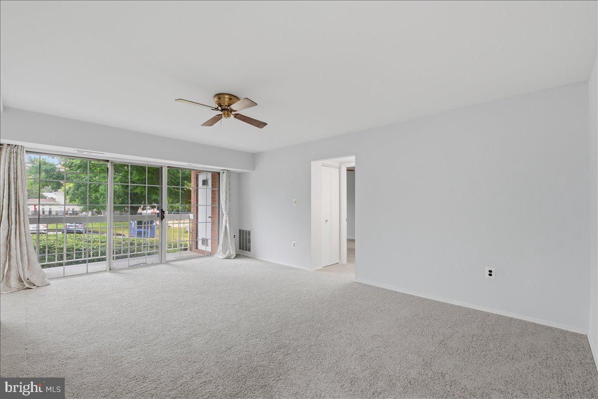 1923 WILSON LANE 201