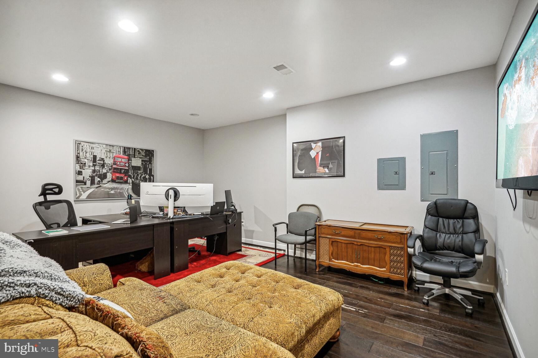 LENAH WOODS - Residential