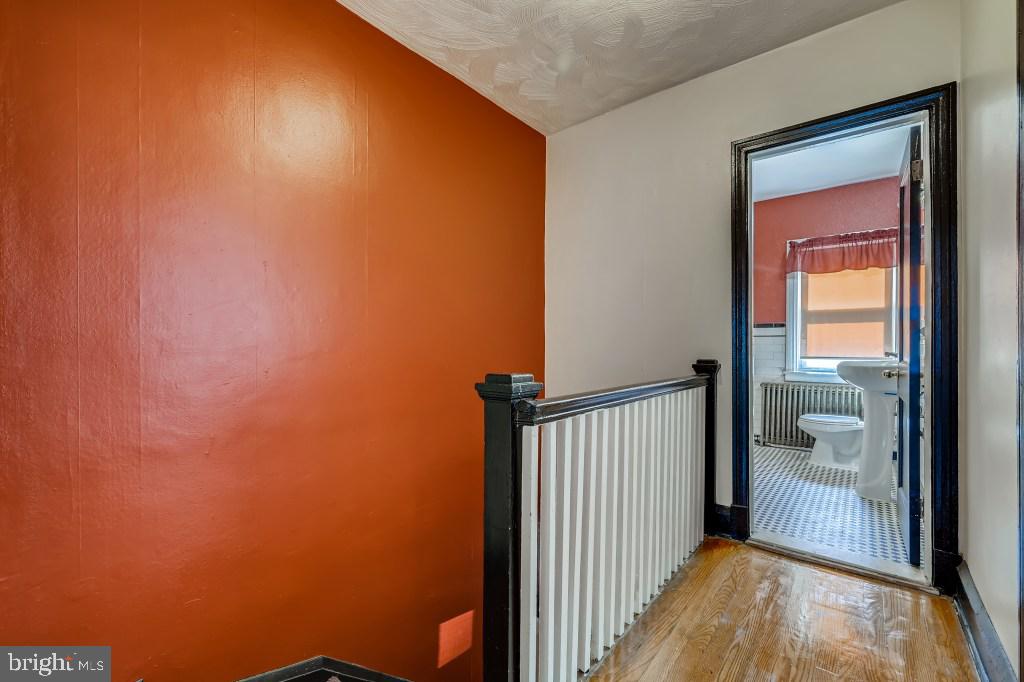 EDMONDSON VIILLAGE - Residential Lease